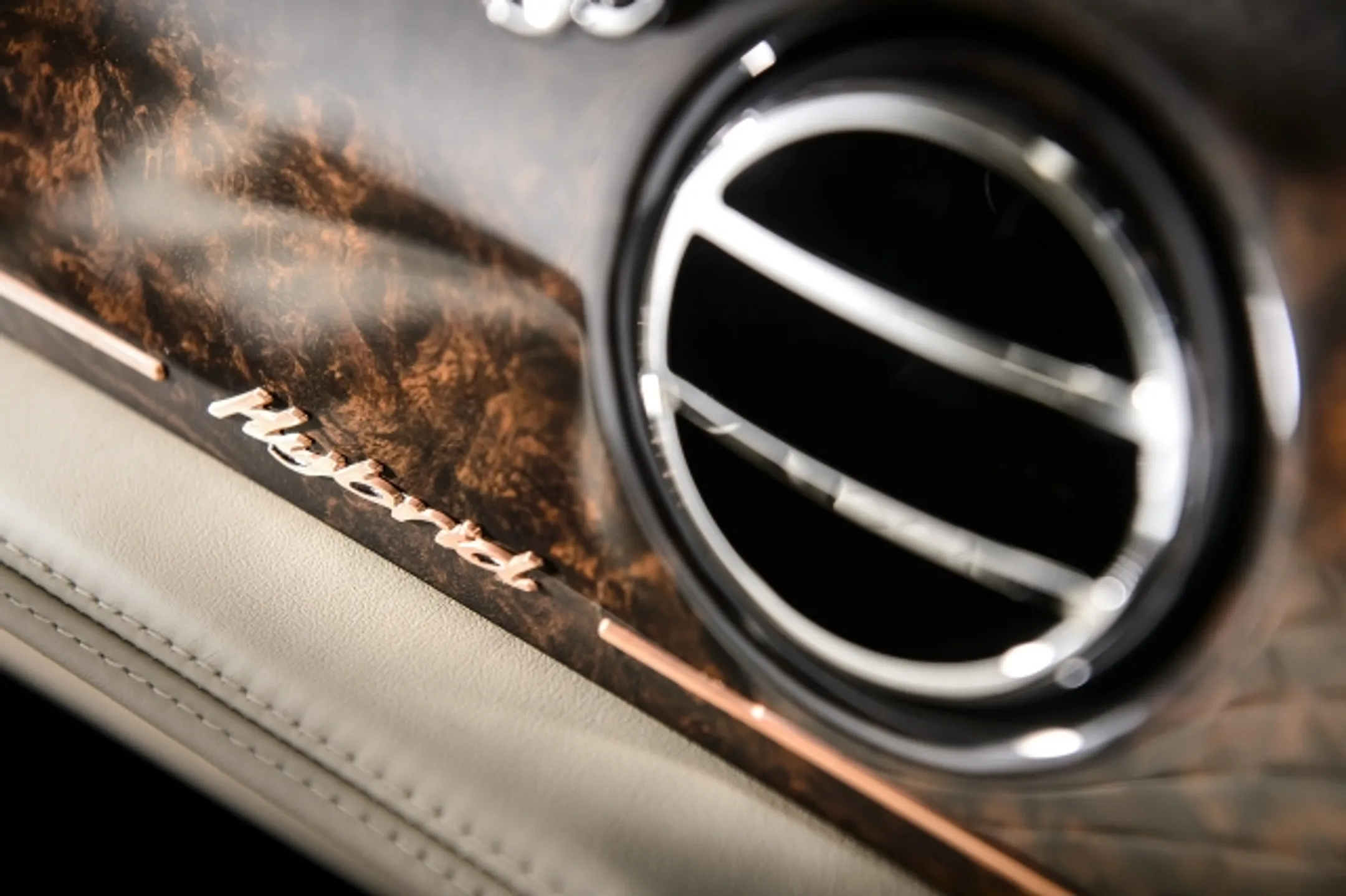 Bentley анонсировали Hybrid Concept - Image Kapital.kz