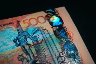 Капитал - Аналитик: Тенге дорожает с опорой на нефть