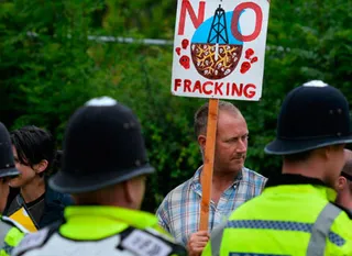 Капитал - В Великобритании возобновились  работы по добыче сланцевой нефти