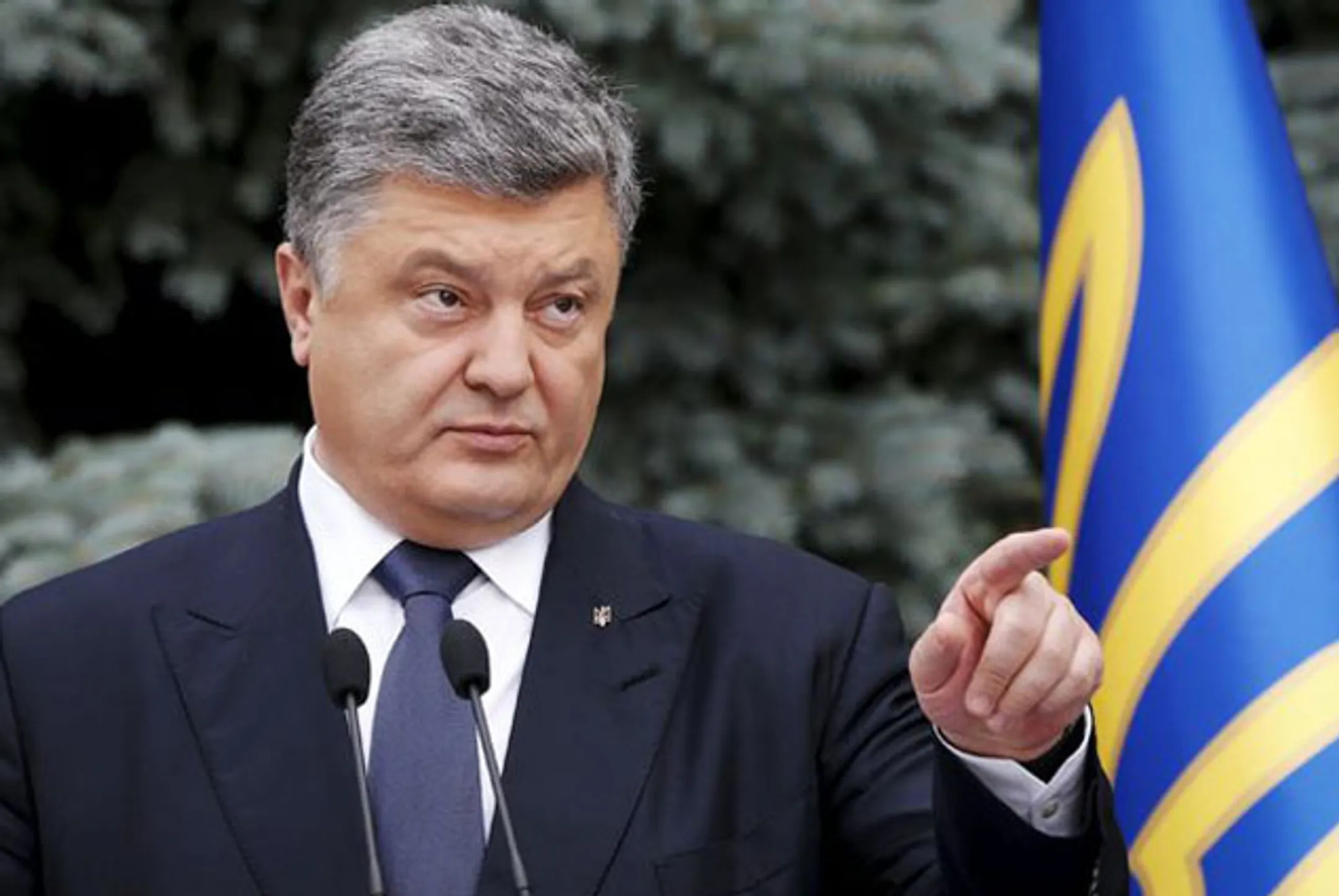 Столкновения у Рады могут быть выгодны Петру Порошенко - Image Kapital.kz