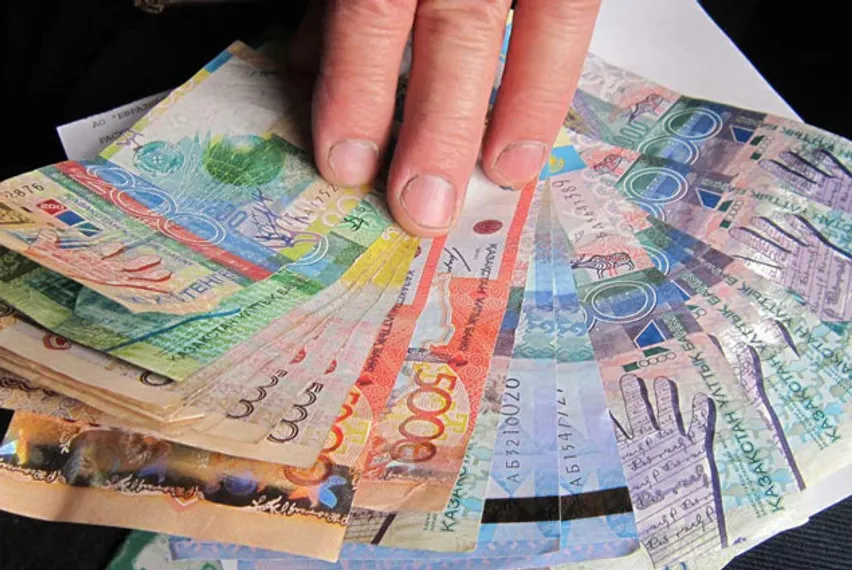 Капитал - За взятку задержана начальник районного отдела образования