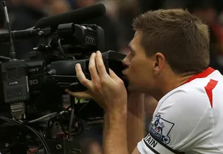 Капитал - В европейских футбольных чемпионатах сыграны матчи очередных туров