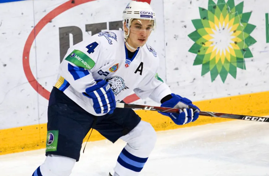 Капитал - Виталий Новопашин перейдет из  «Барыса» в подмосковный «Атлант»