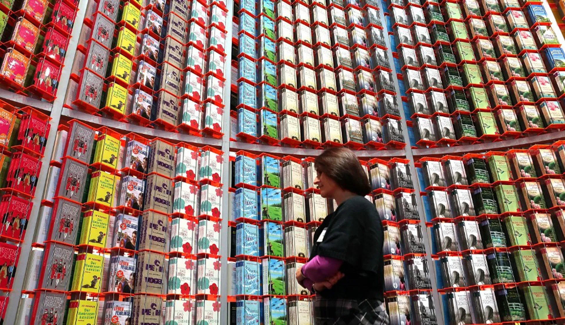 Капитал - Долю в крупнейшем книжном издательстве продали за $1 млрд