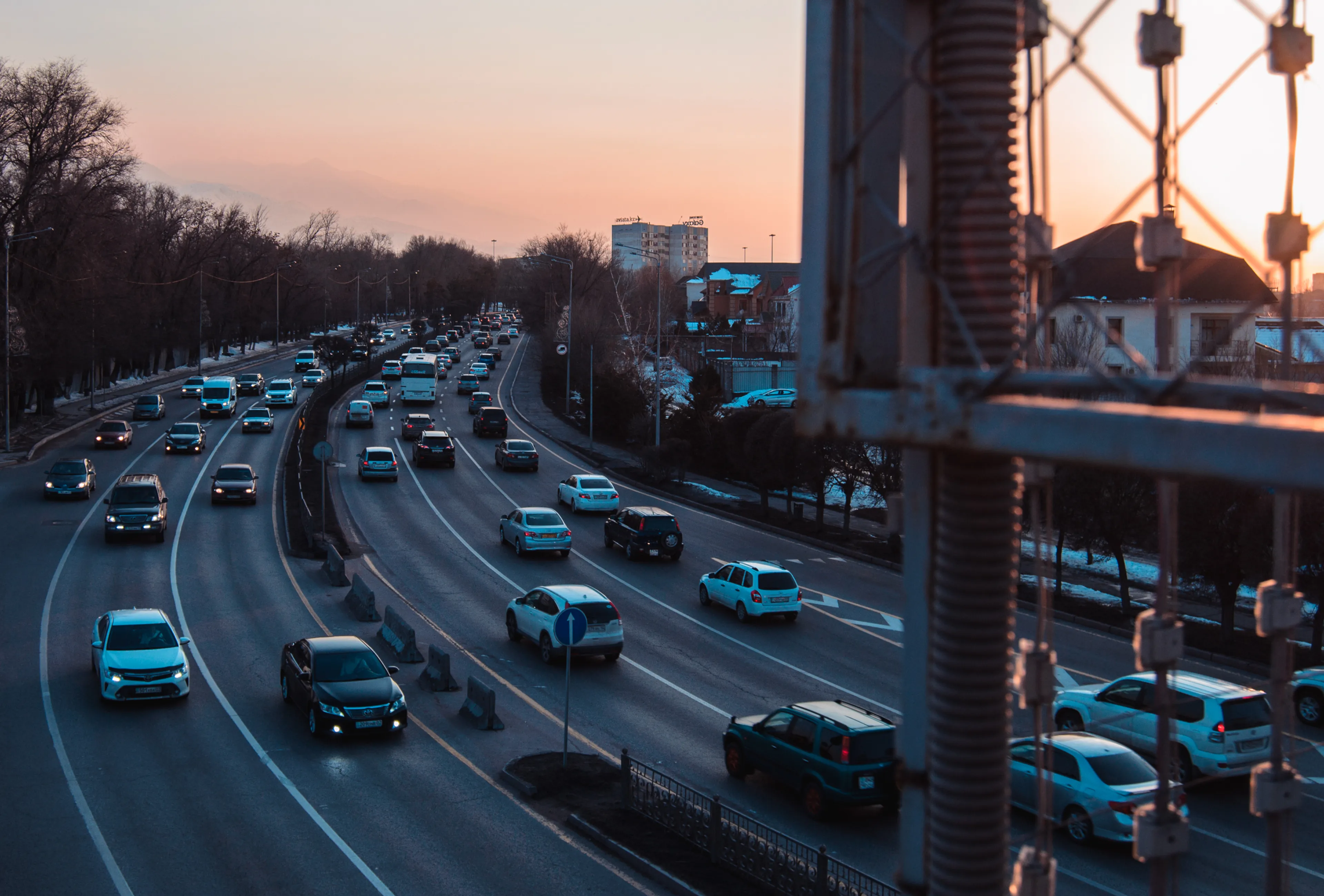 Капитал - На покупку новых автомобилей казахстанцы потратили 451,2 млрд тенге