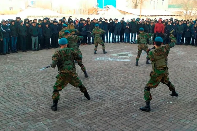 Учащимся рассказали о приобретении военных специальностей