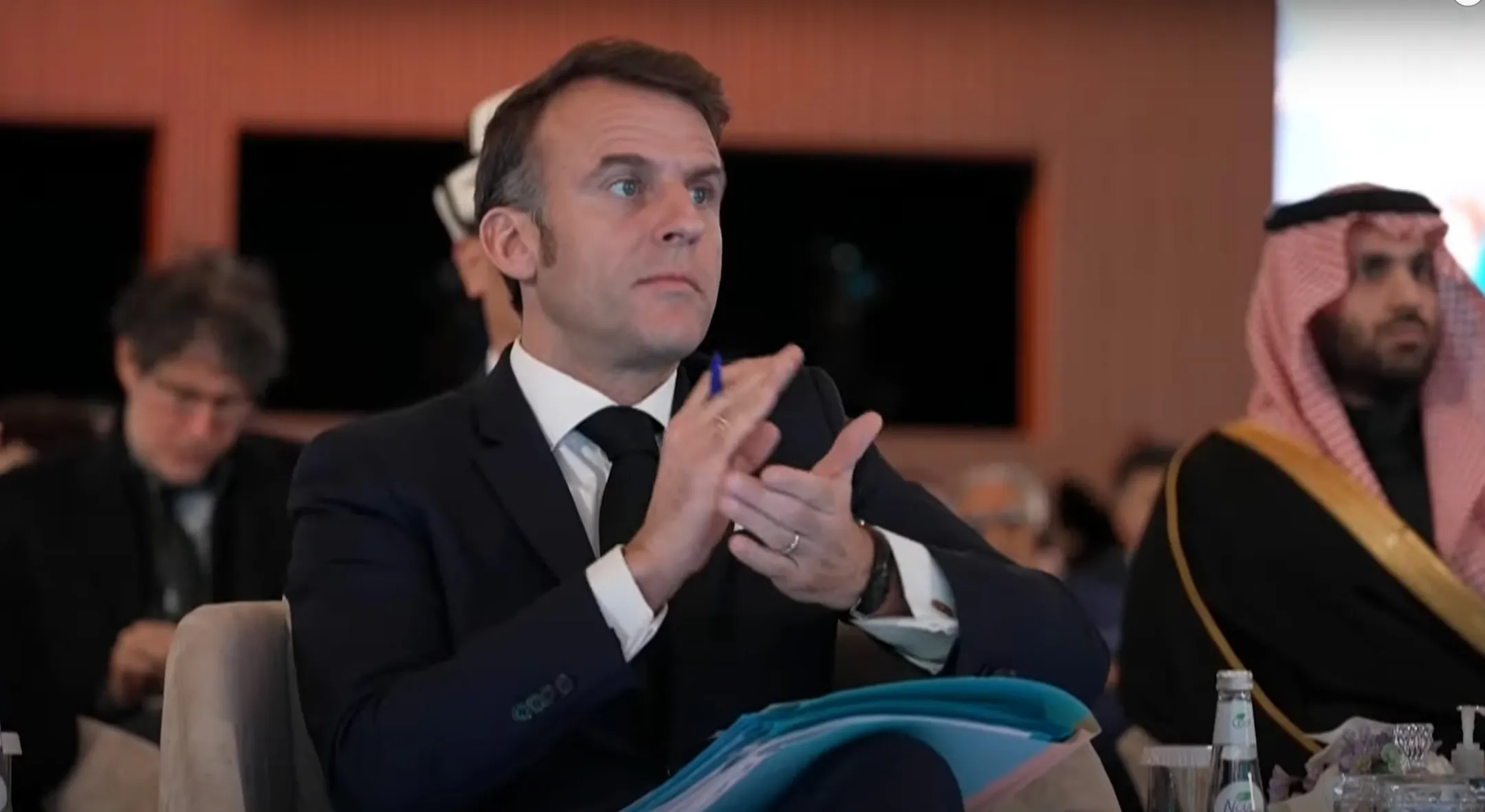 Глобальным исследовательским центрам нужно объединиться для изучения ледников - глава РК - Image Kapital.kz