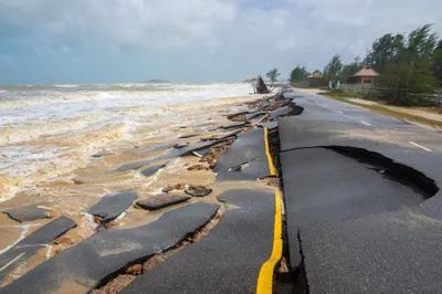 Топ-10 разрушительных природных катаклизмов c максимальным ущербом