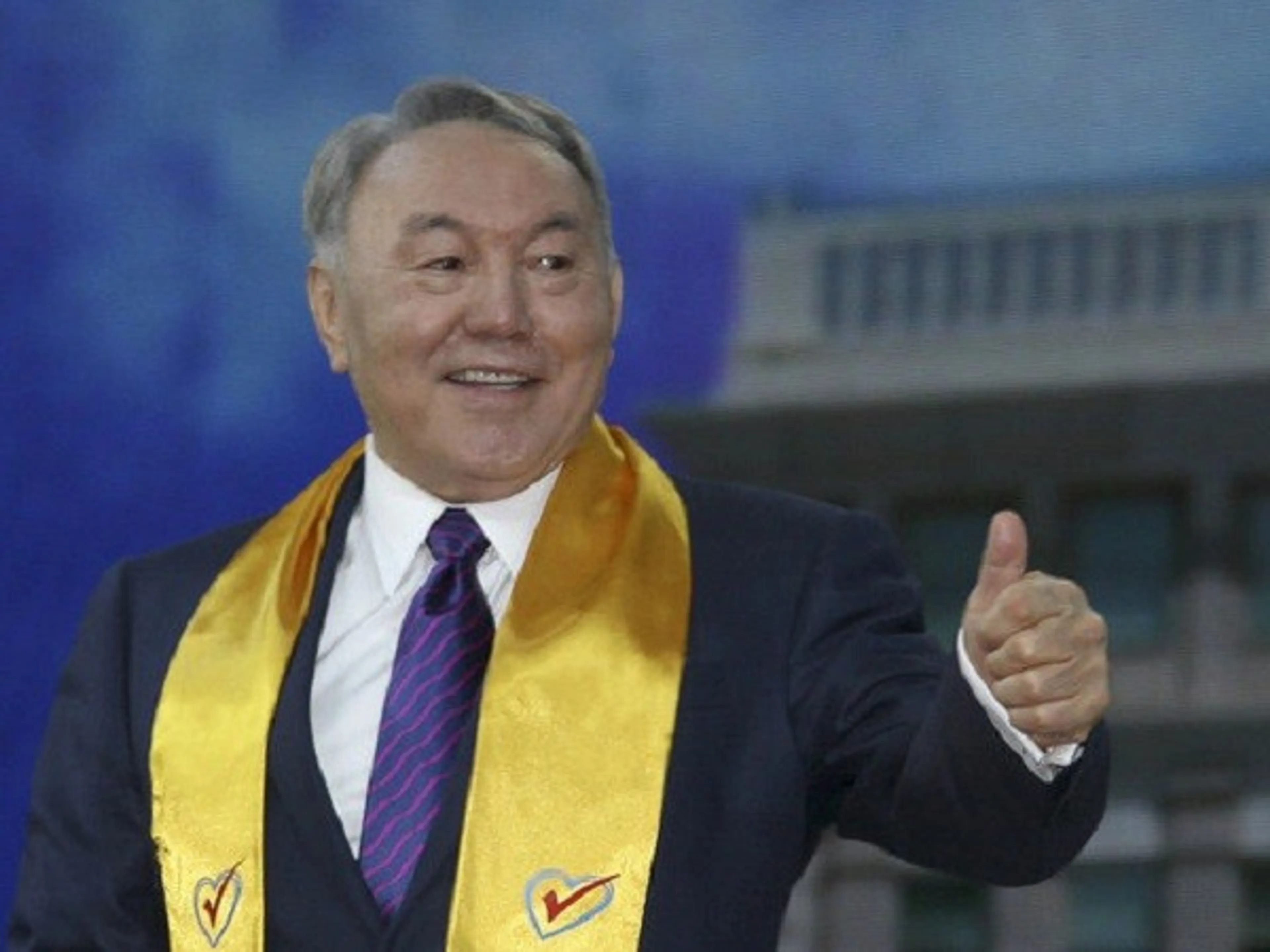 Капитал - Лукашенко наградил Нурсултана Назарбаева орденом Дружбы народов