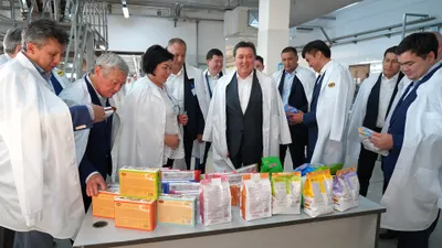 Аскар Мамин посетил крупные предприятия Шымкента