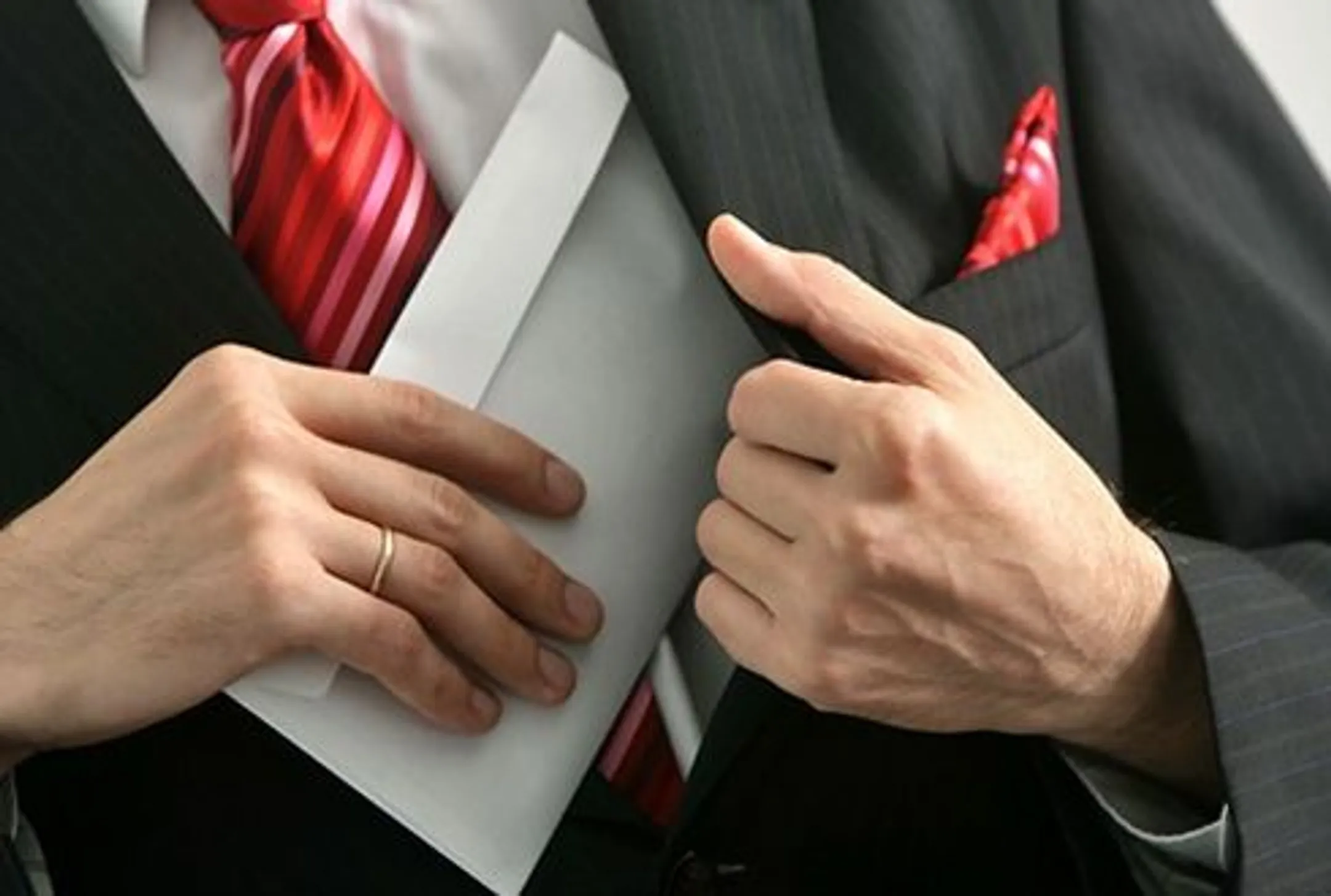 Названы самые коррумпированные госпрограммы - Image Kapital.kz