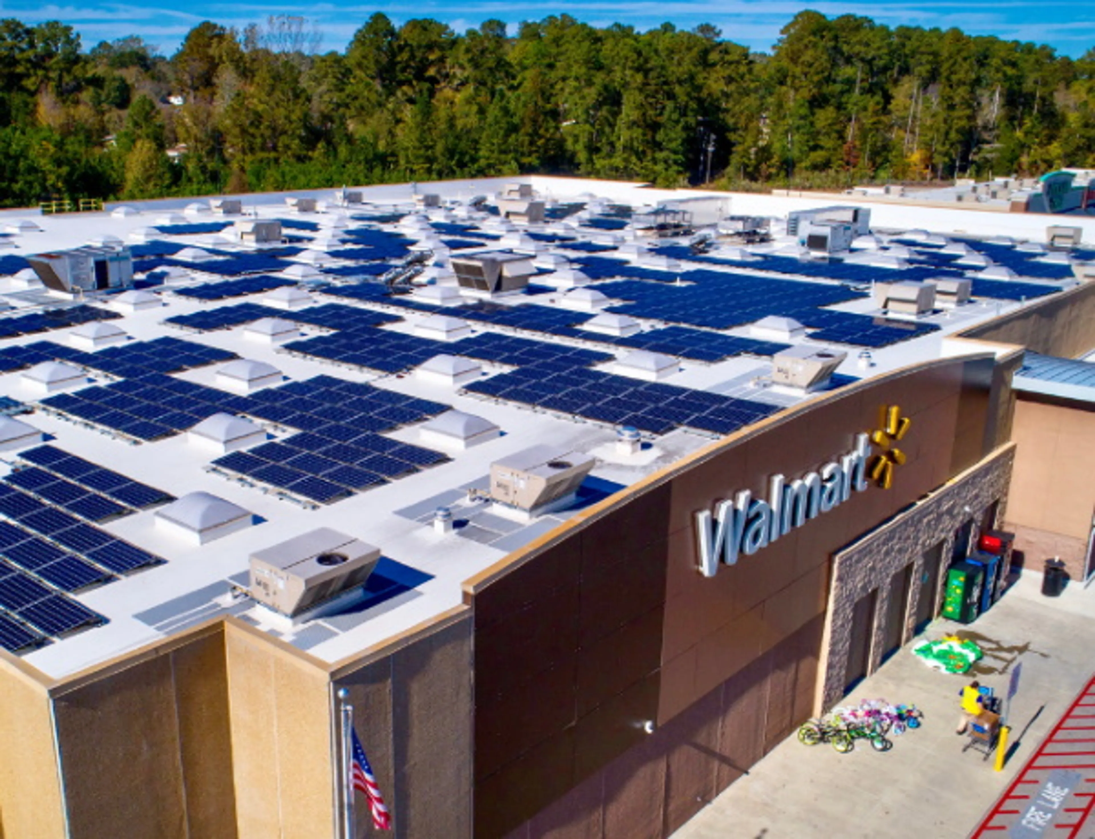 Капитал - Walmart подала в суд на Tesla