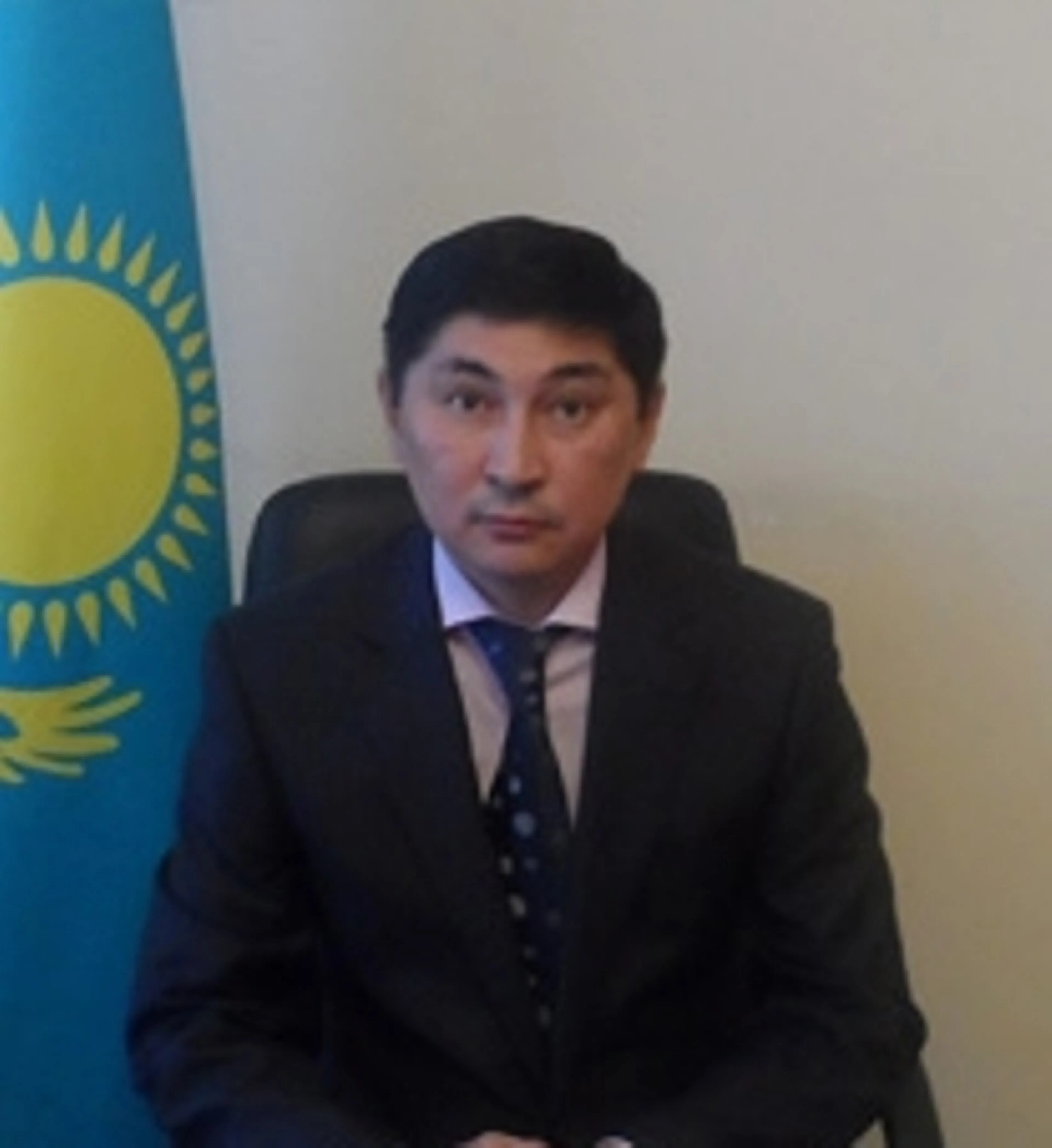 Капитал - Чиновник уволен за то, что избил свою сотрудницу