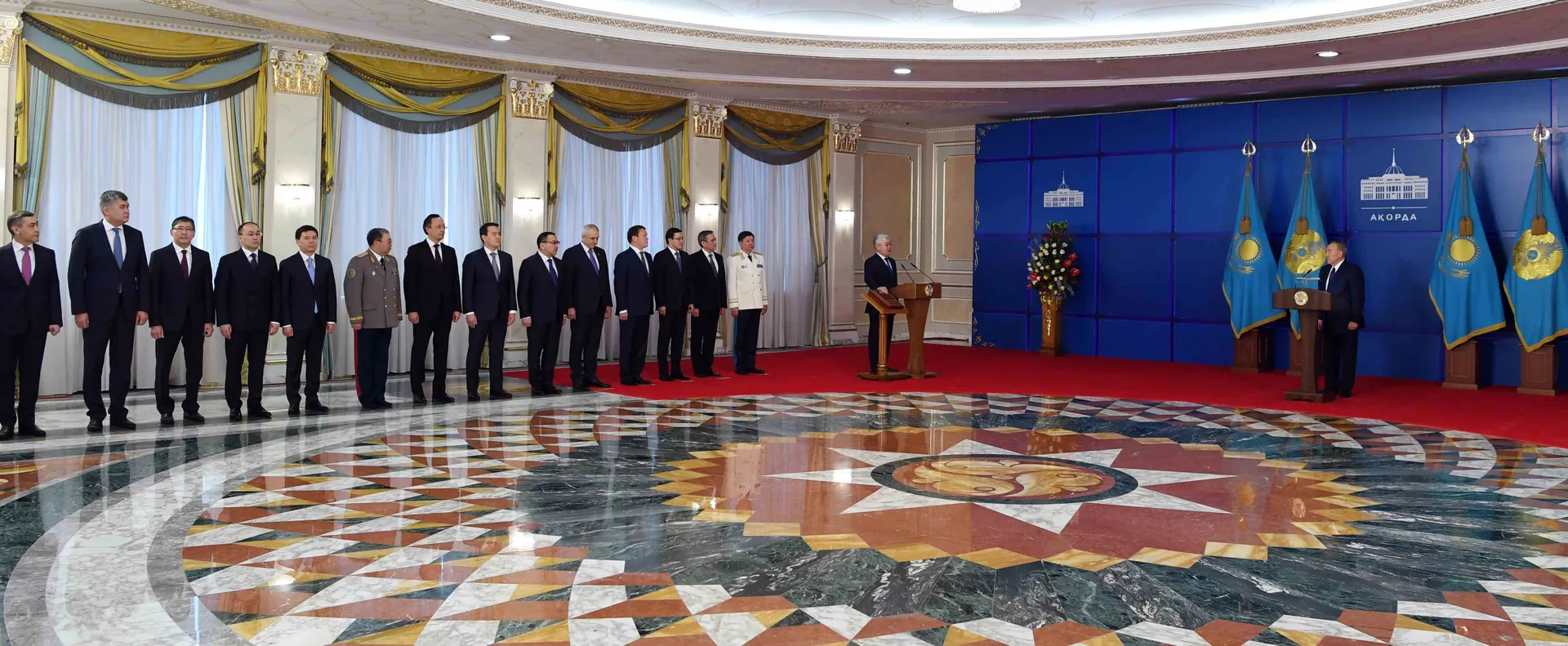 Капитал - Нурсултан Назарбаев: Ваши помыслы и дела должны исходить из интересов государства