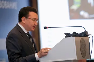 Капитал - Отдавать деньги нацмедхолдинга от платных услуг врачам