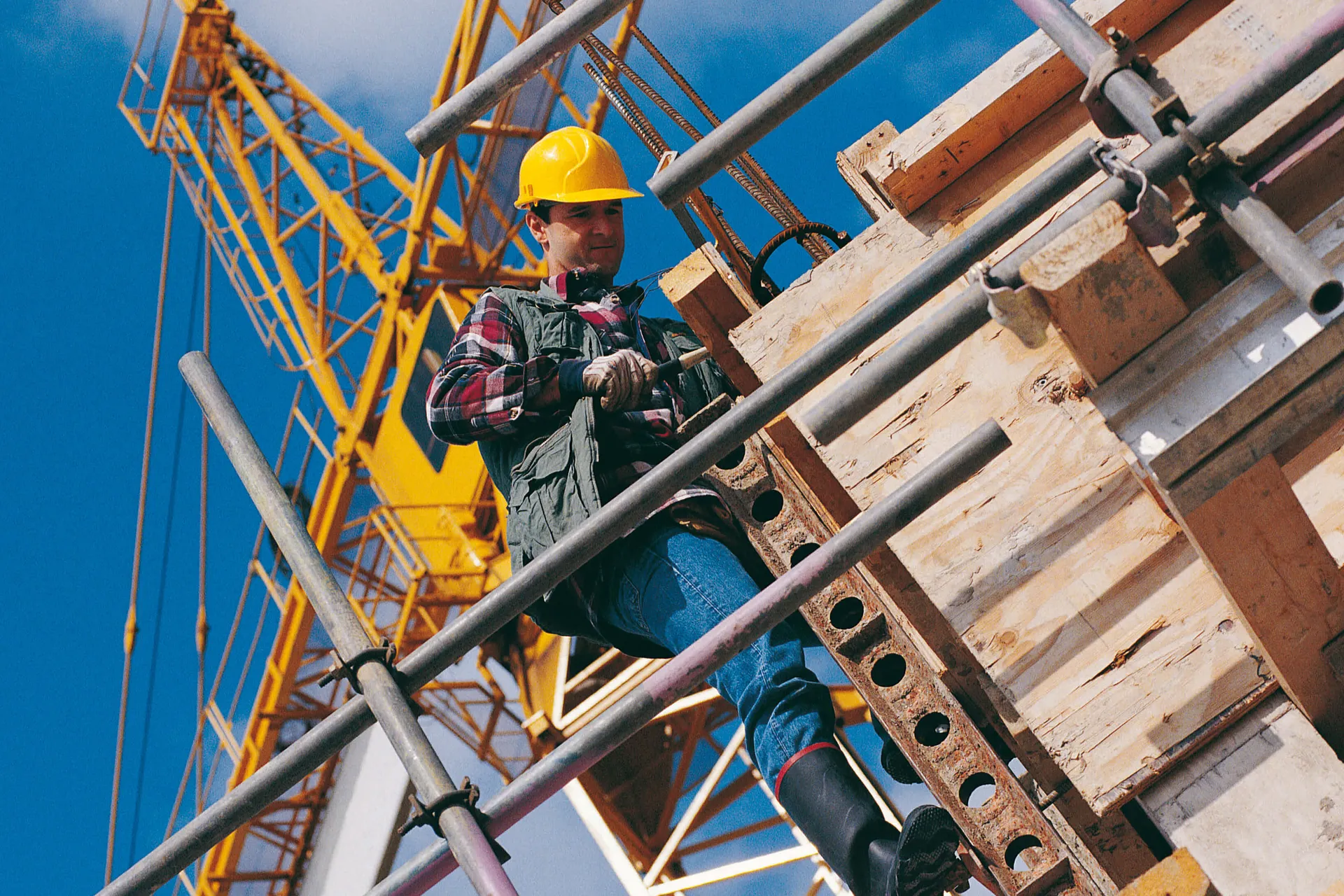 Капитал - По программе Нұрлы жер построят 100 тысяч квартир