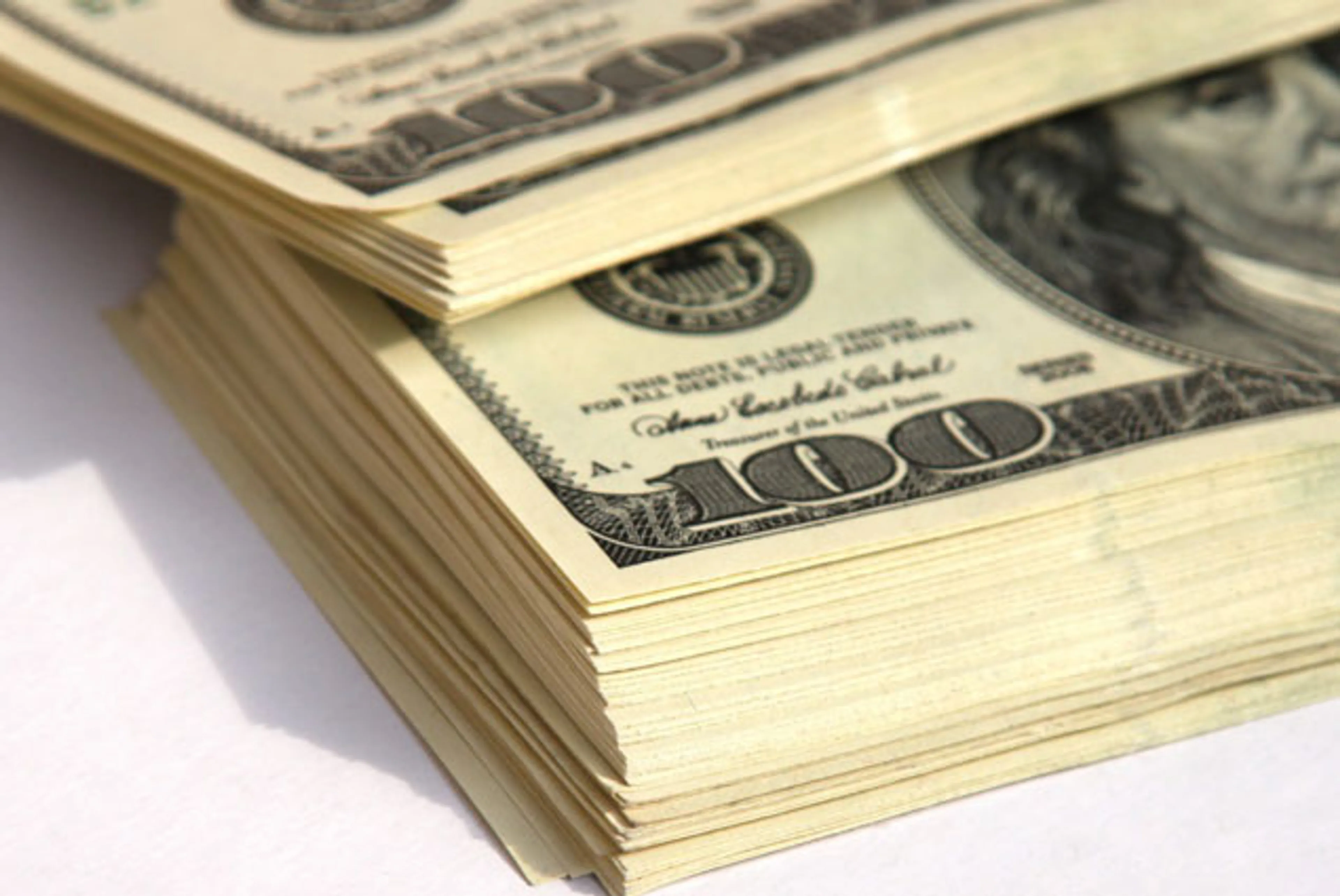 Капитал - Офшор Кипра намерен взыскать с России $1,5 млн из-за Крыма