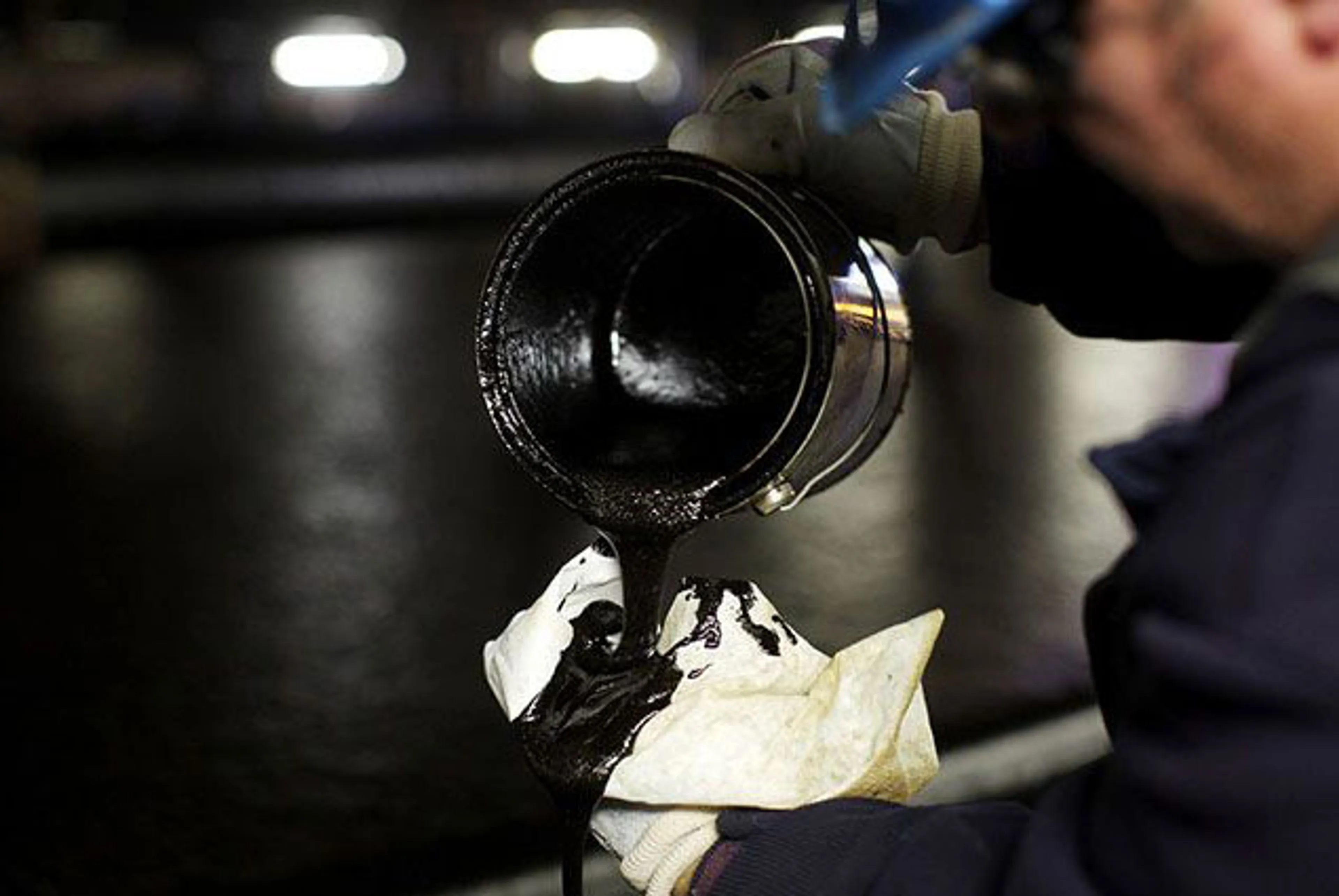 Капитал - Канадцы не сократят добычу на нефтеносных песках