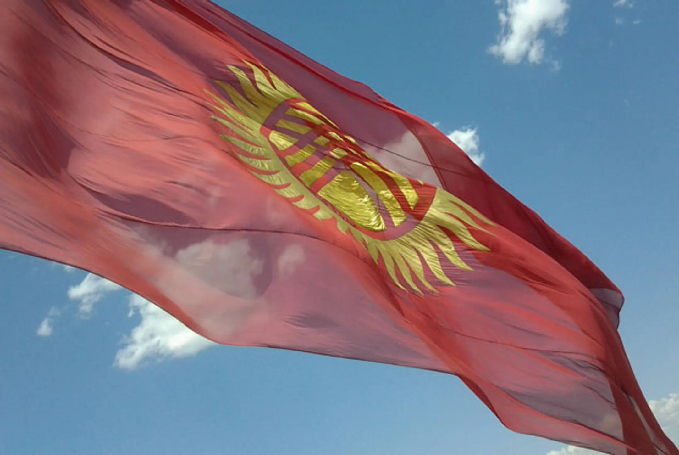 Президент Кыргызстана отправил правительство в отставку - Image Kapital.kz