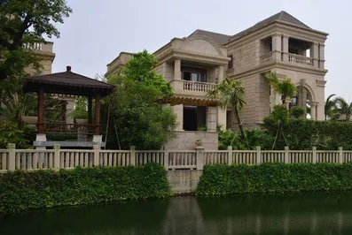 Чиновники Китая распродают недвижимость