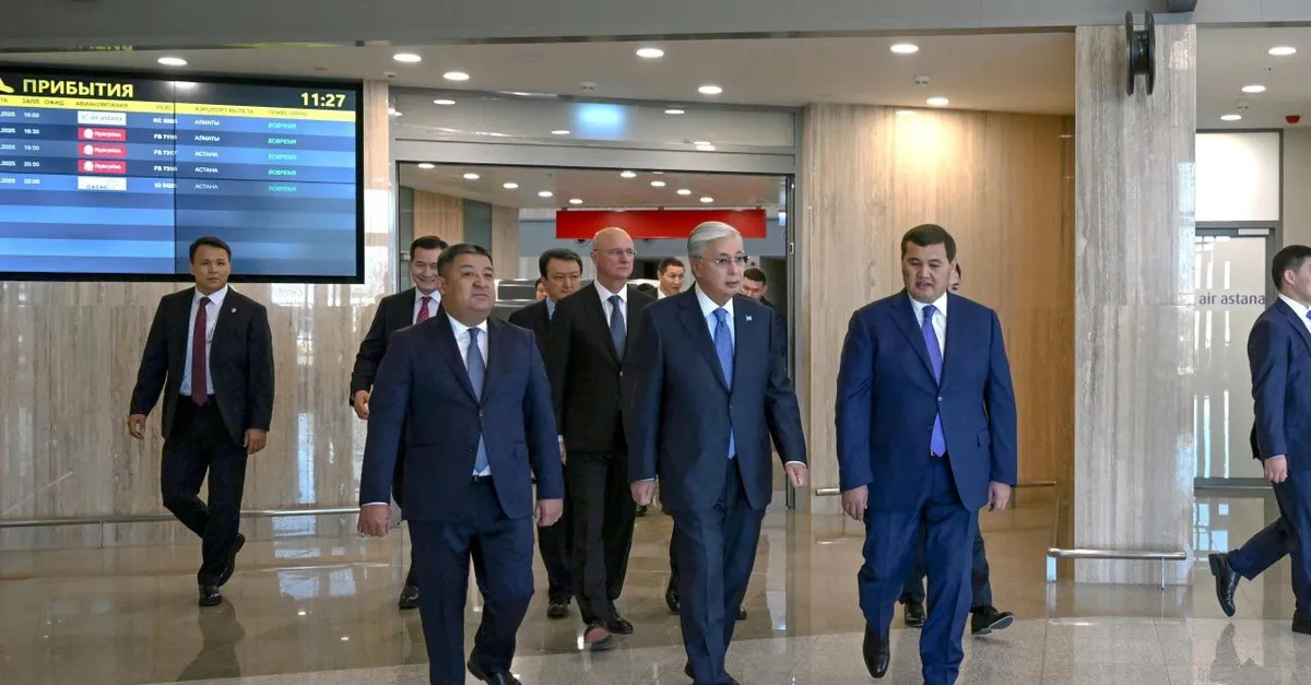 Президент Казахстана посетил новый терминал международного аэропорта в Кызылординской области.