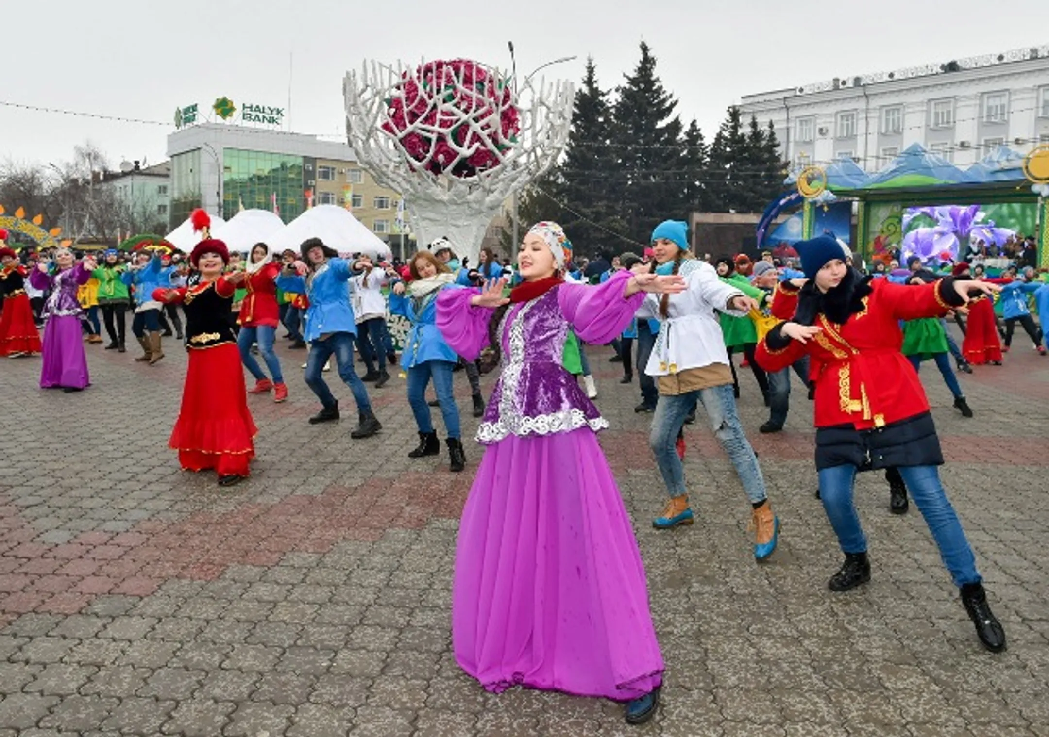В Петропавловске появилось Дерево желаний - Image Kapital.kz