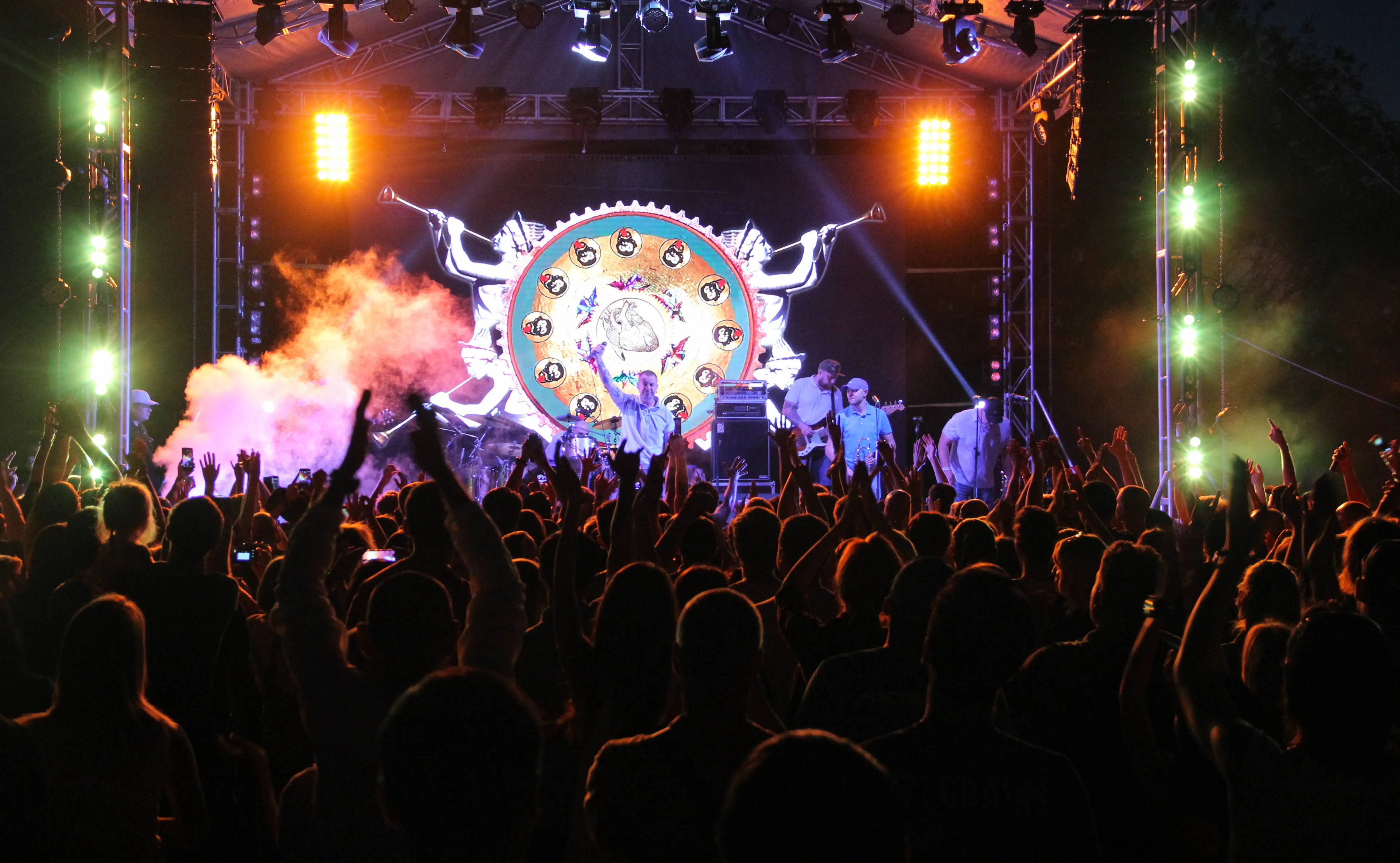 Капитал - В Алматы собрались поклонники мотокультуры и рока