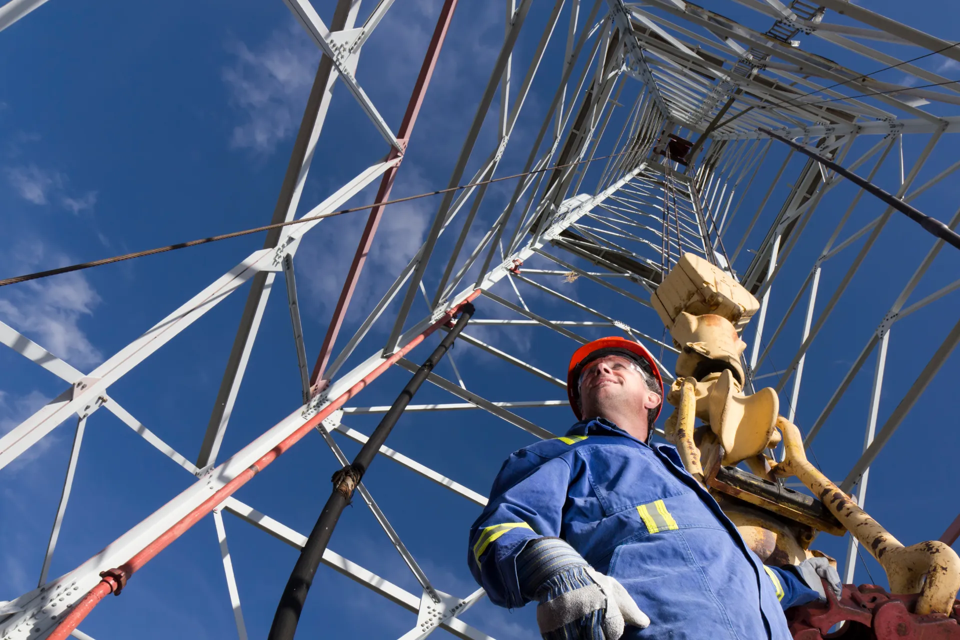 Капитал - Brent торгуется на уровне $43,6 за баррель