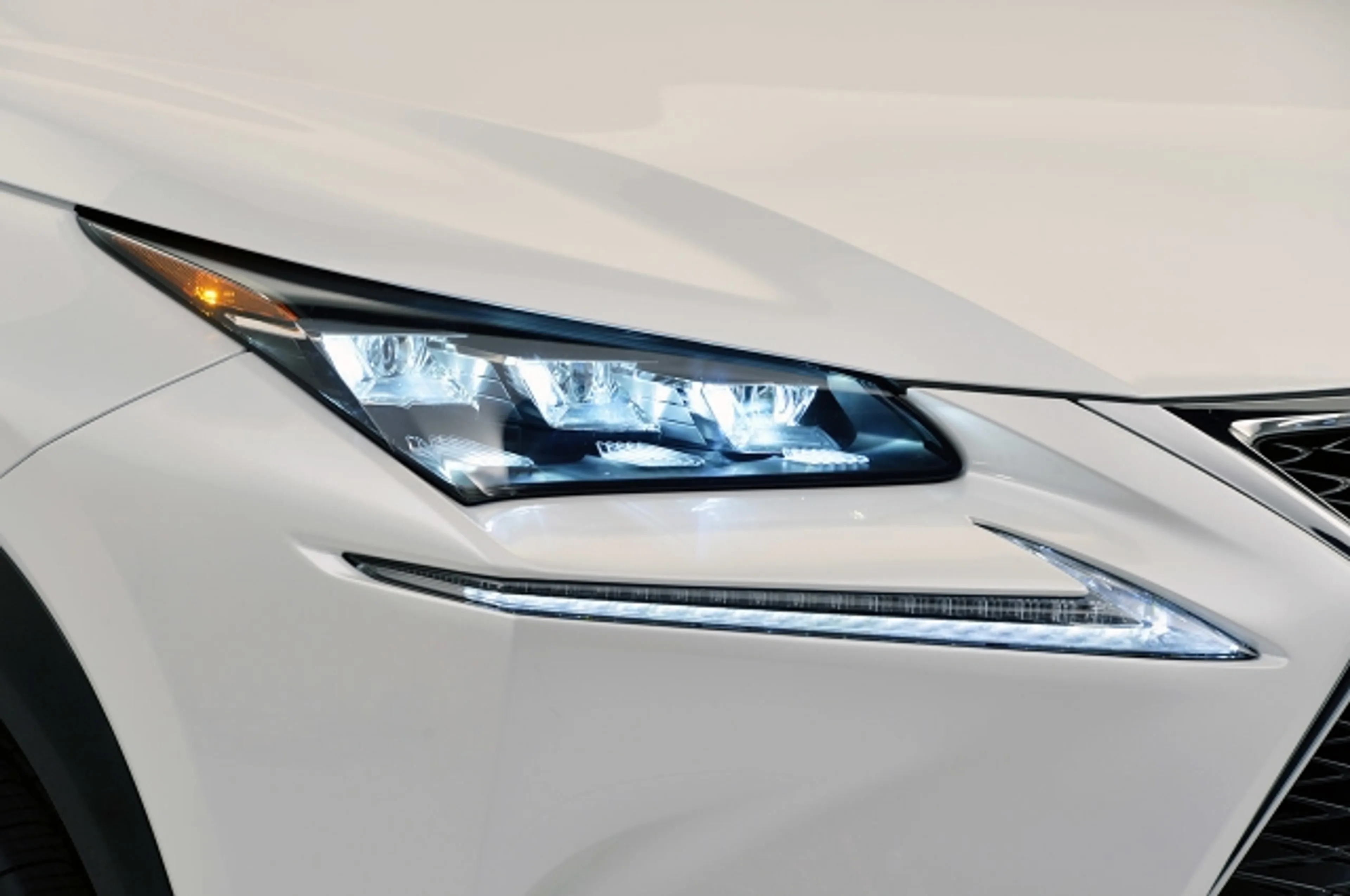 Капитал - Lexus представили новый NX