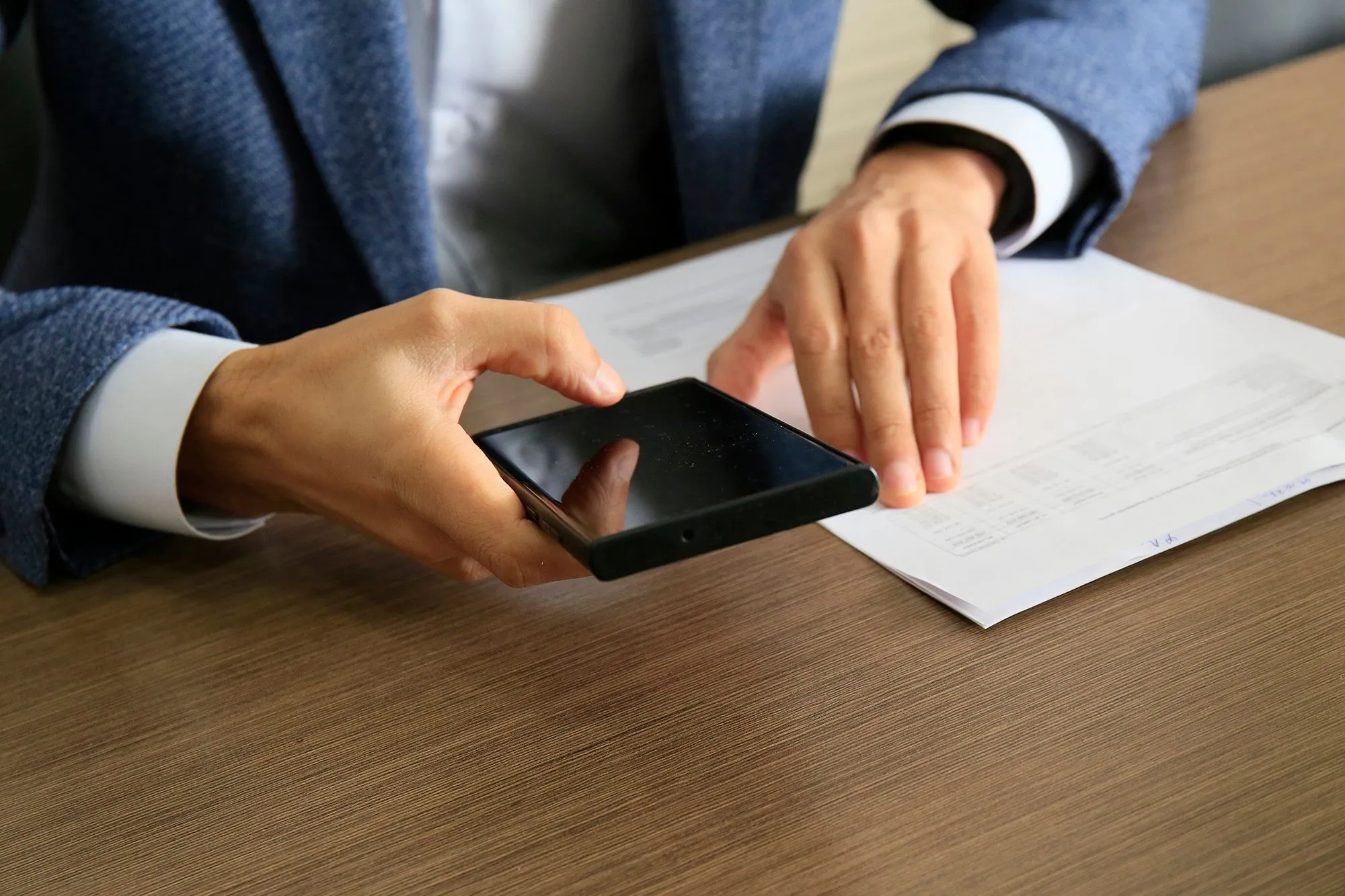 Будут ли продавать SIM-карты в магазинах