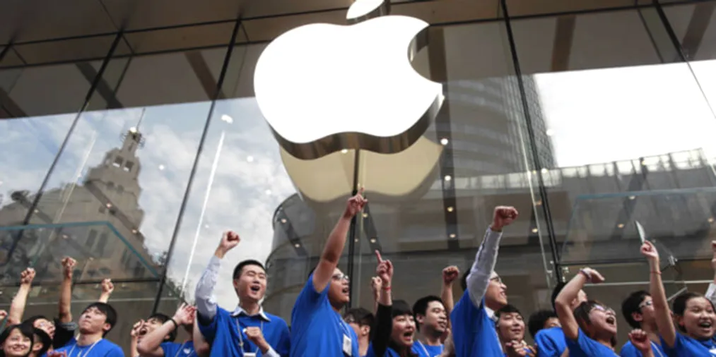 Капитал - Продажи смартфонов Apple в Китае упали на 20%
