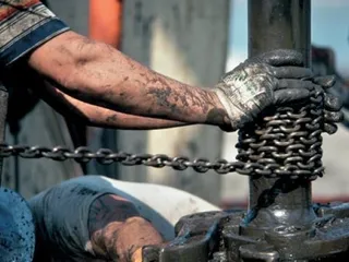 Капитал - Цена на нефть взлетела более чем на 10%