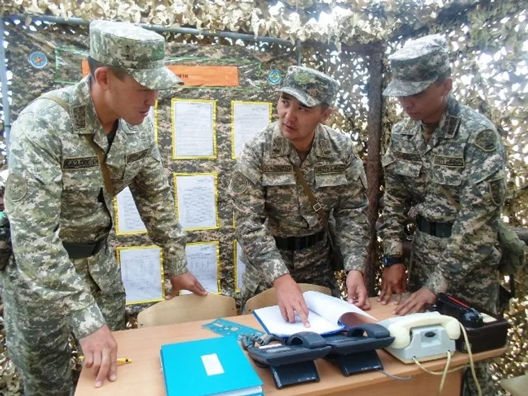 Капитал - Военные применяют средства связи отечественного производства