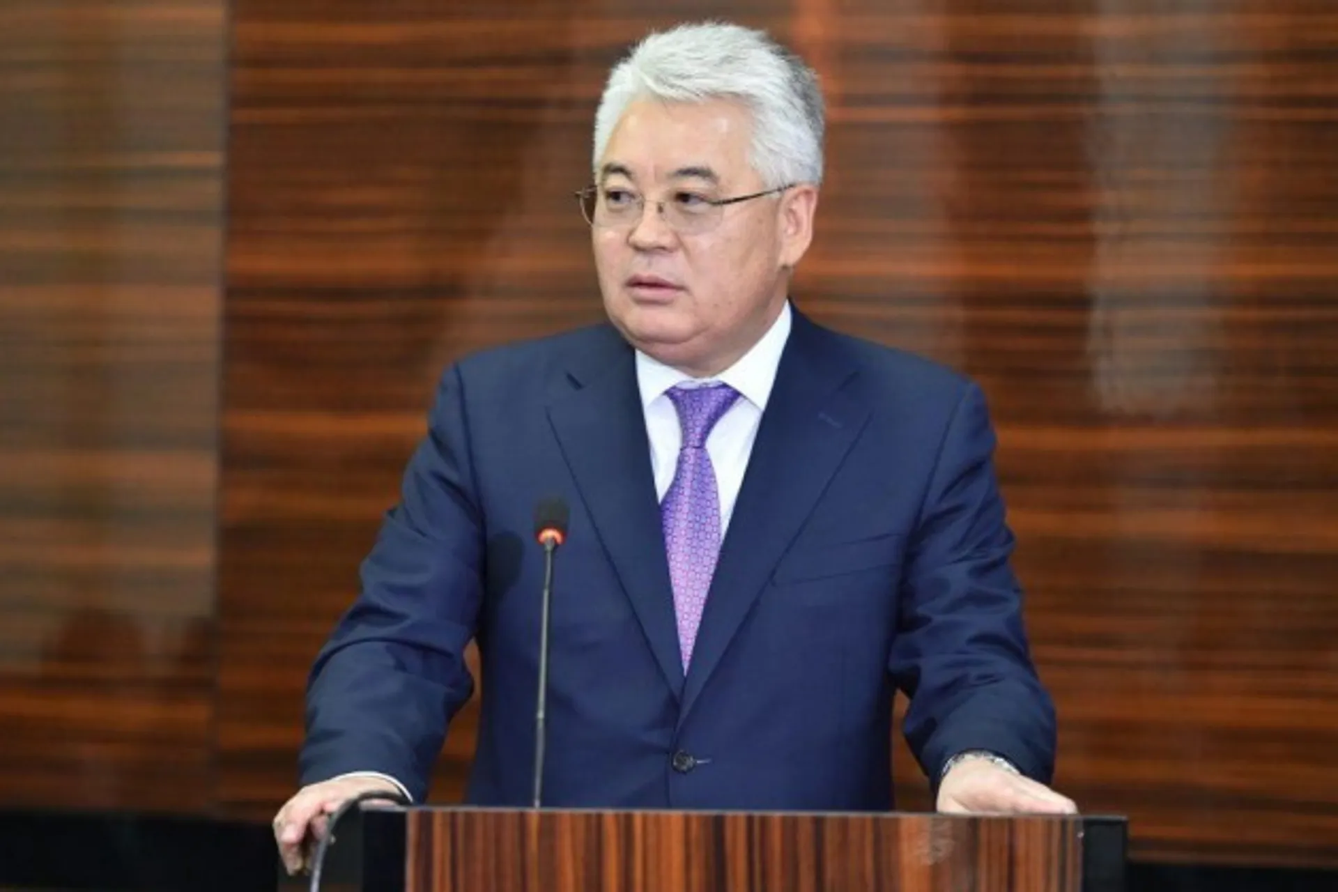 Капитал - Бейбут Атамкулов: В закрытую дверь инвестиции не придут