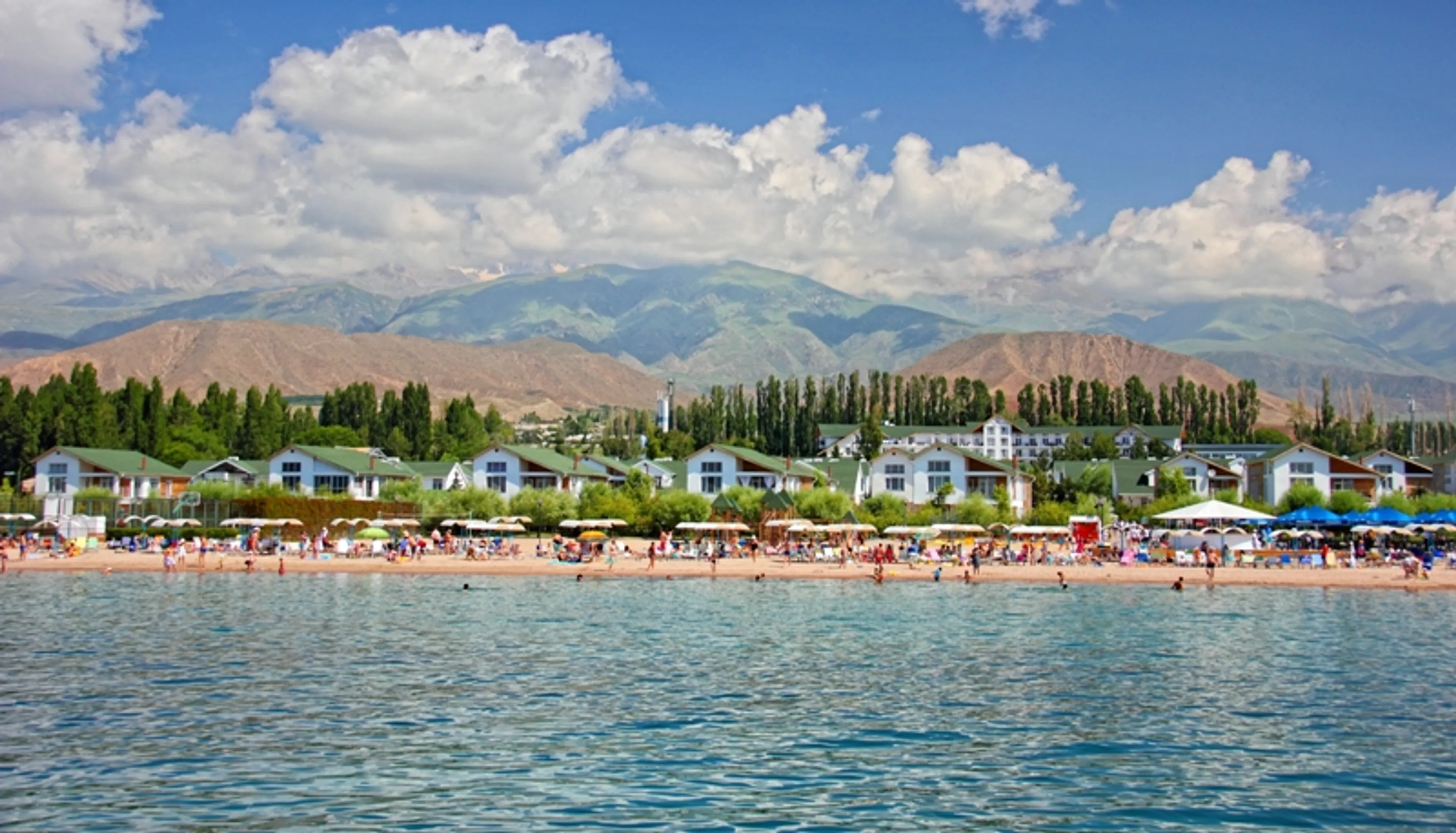Капитал - Кыргызстан вернул себе четыре пансионата на побережье Иссык-Куля