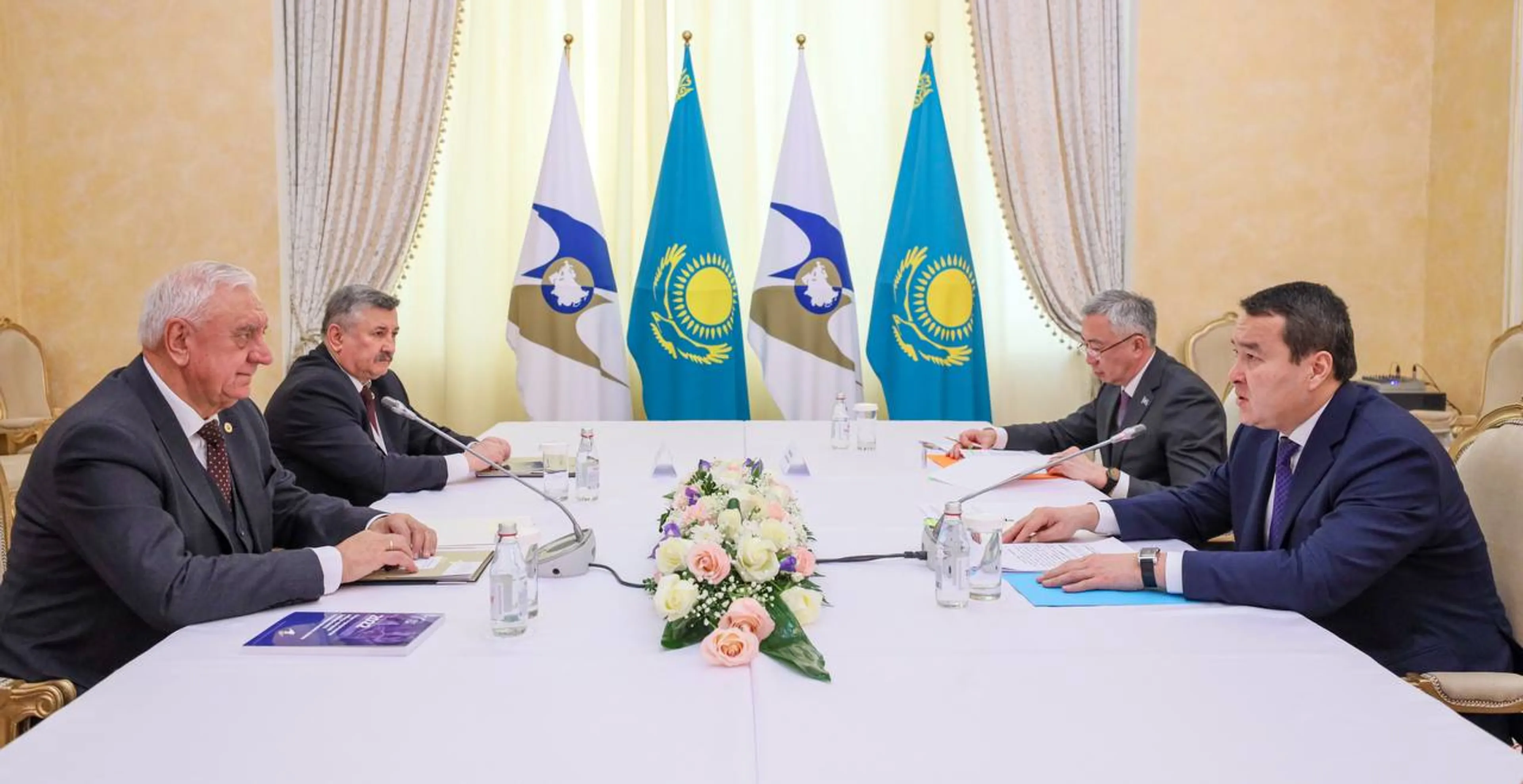 Фото: пресс-служба премьер-министра РК 