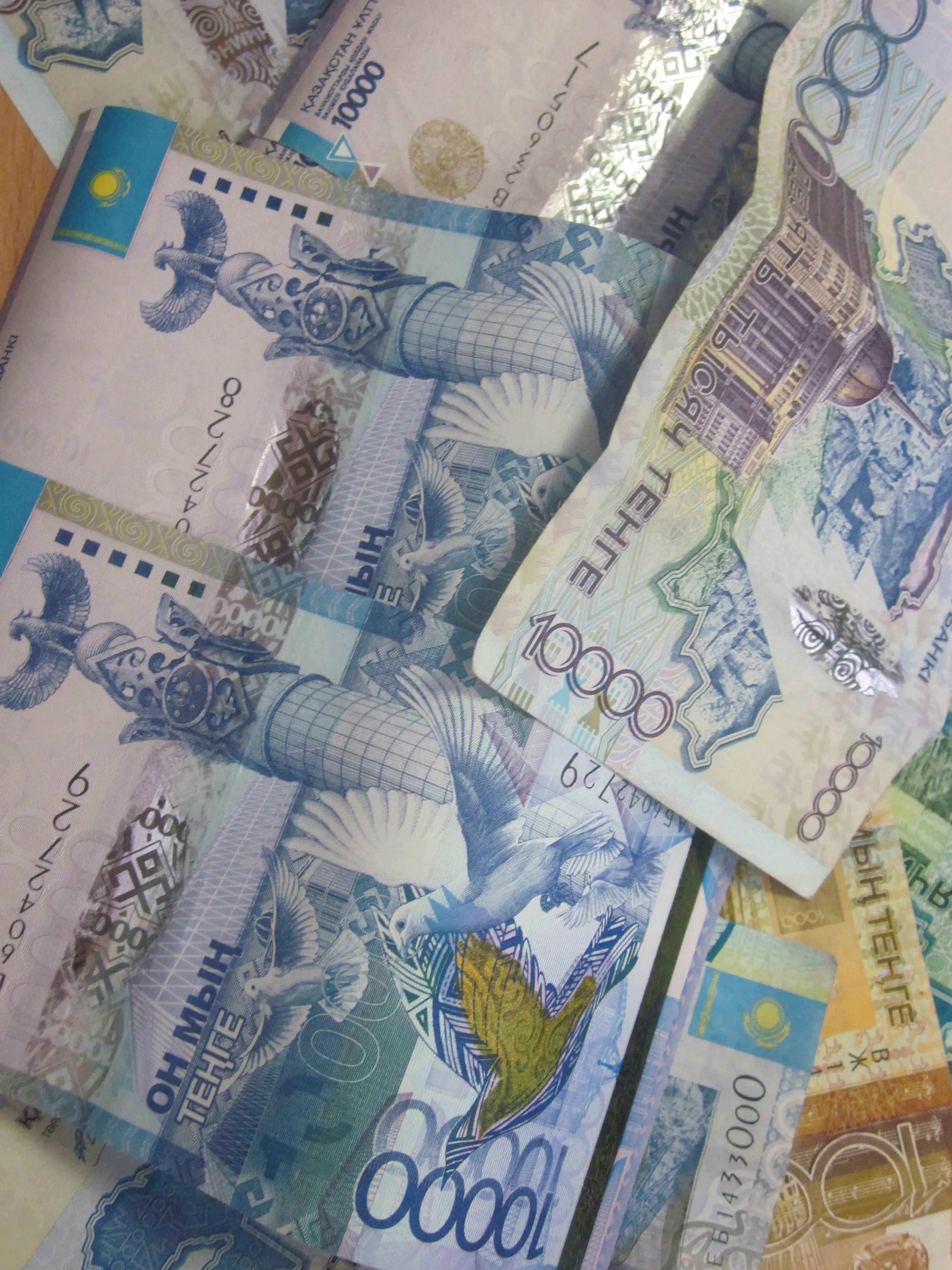 Капитал - RG Brands выплатит дивиденды за 2010 и 2011 годы