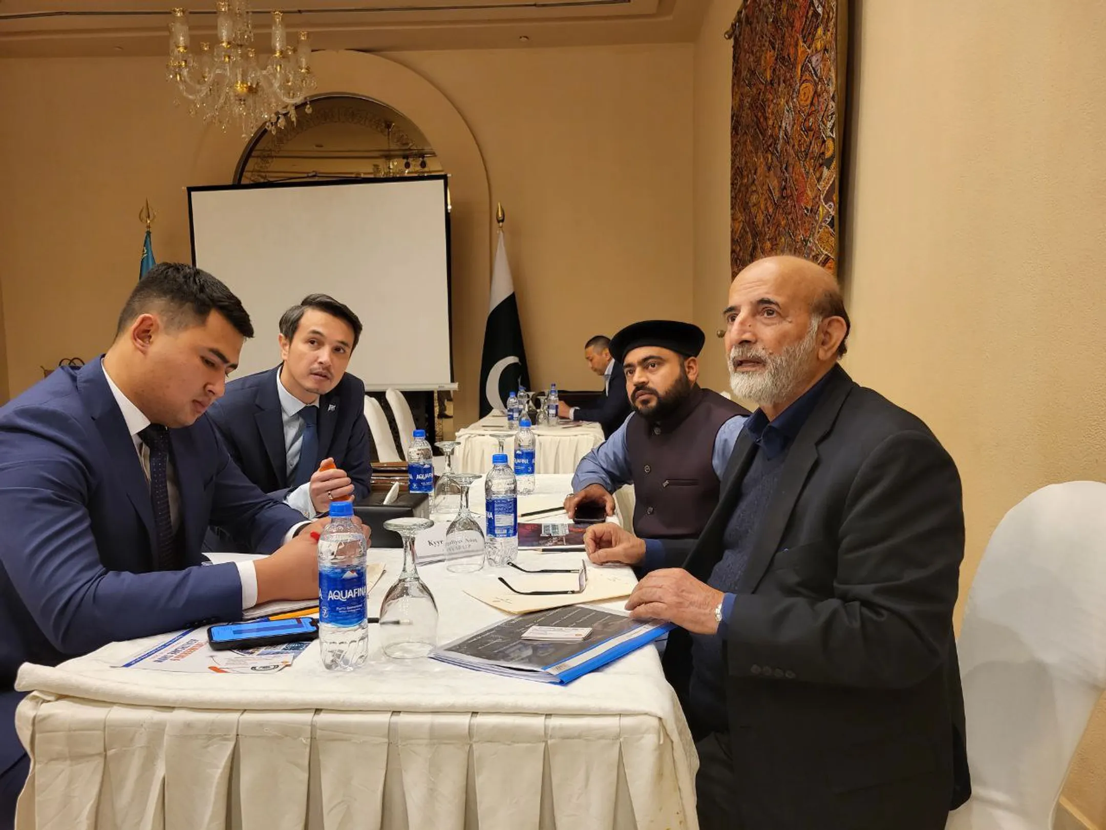 Казахстан готов поставлять в Пакистан товары на $411 млн - Image Kapital.kz