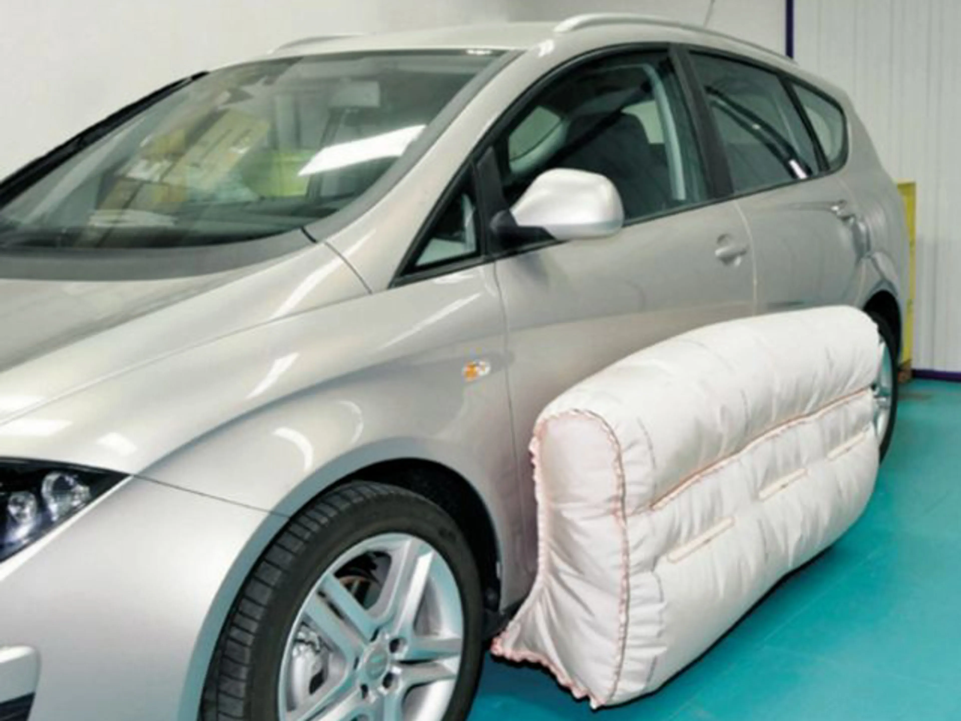 Капитал - Подушки защитят и снаружи