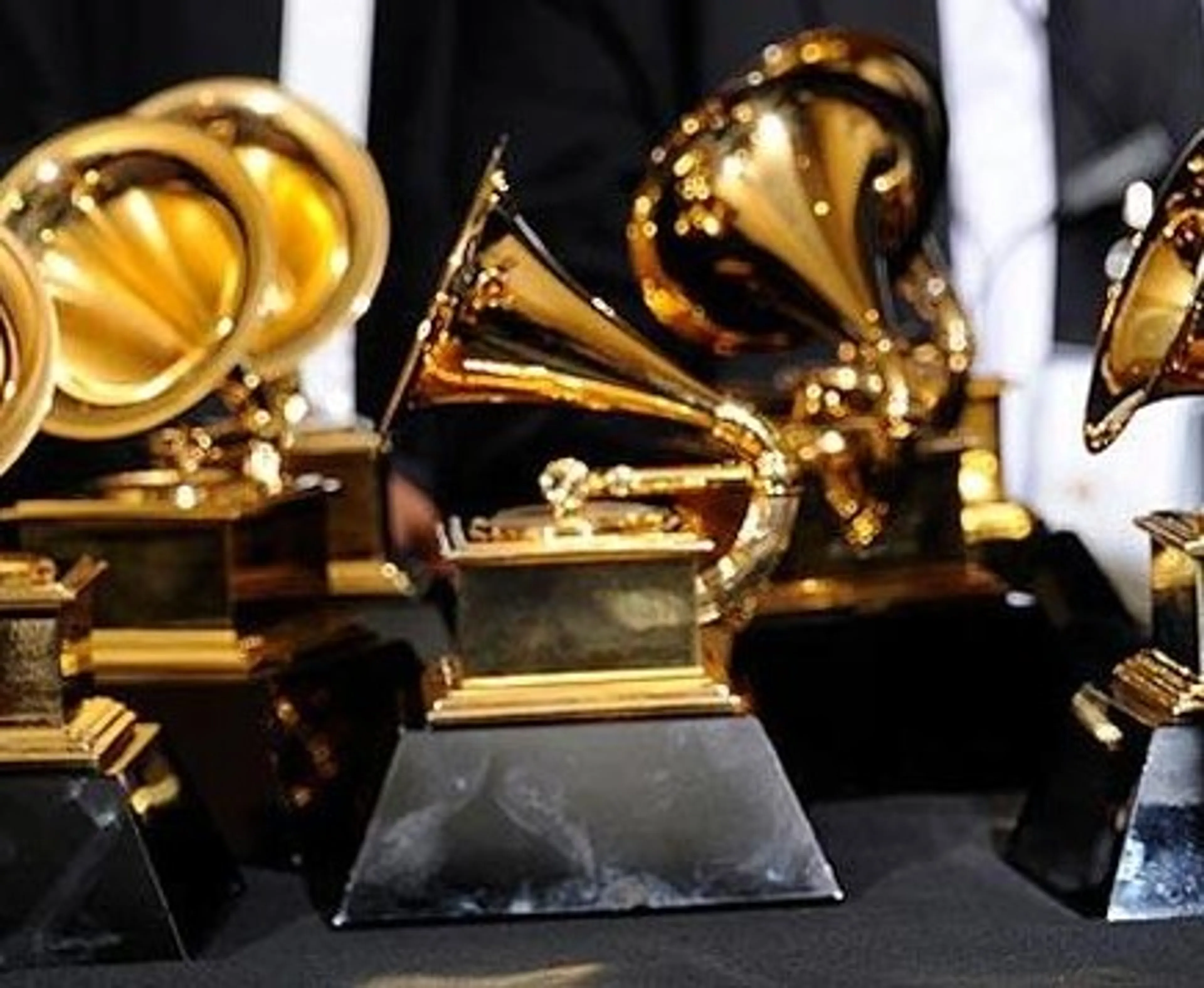 Капитал - В Лос-Анджелесе раздали музыкальные Оскары