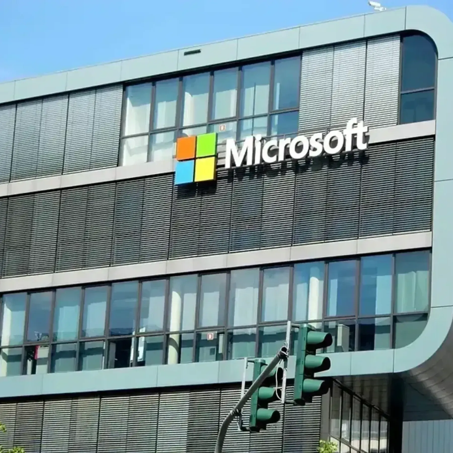 Microsoft зафиксировал прибыль свыше 36,6 млрд долларов после объявления о сокращениях