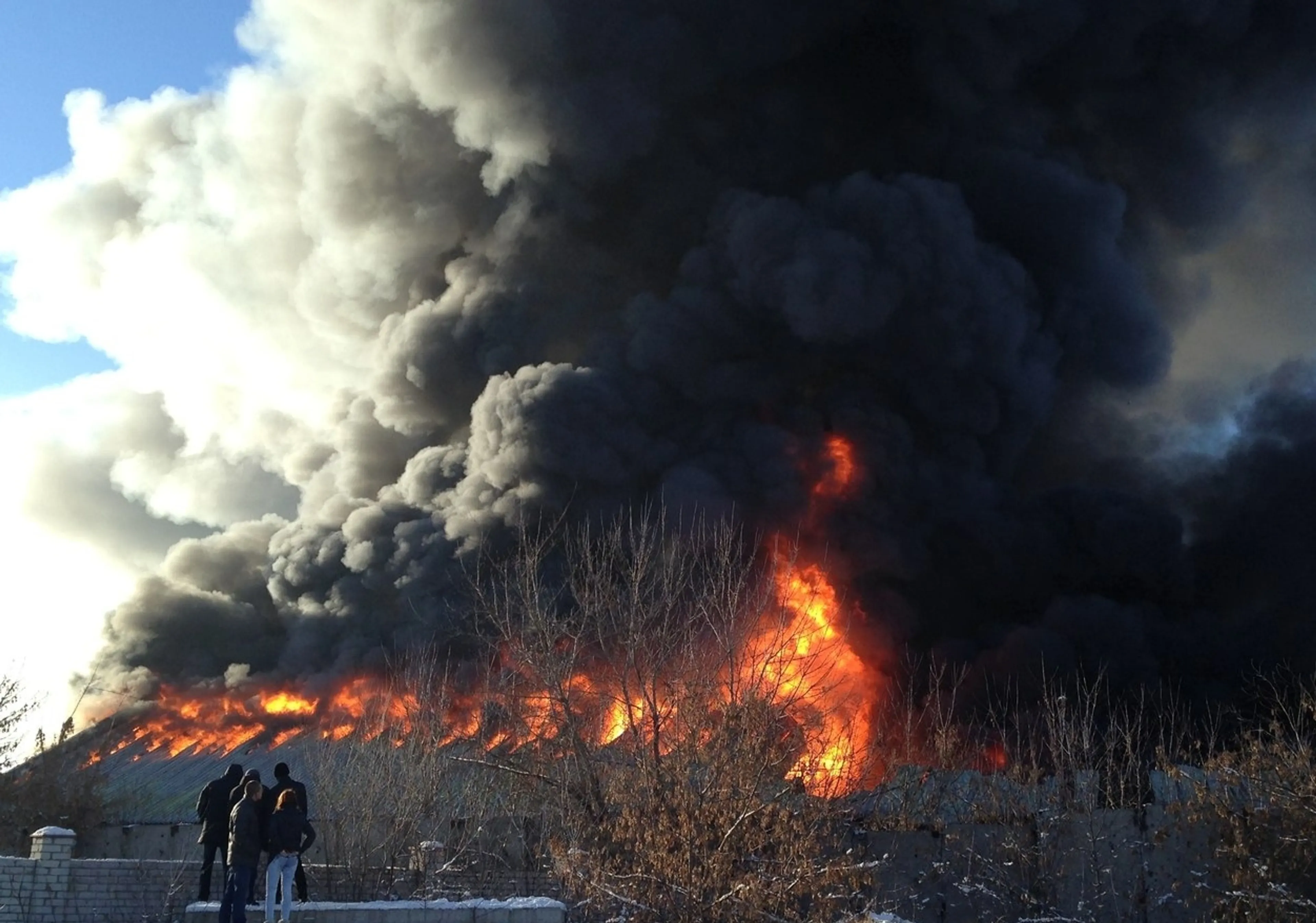 Капитал - В Караганде сгорел склад игрушек
