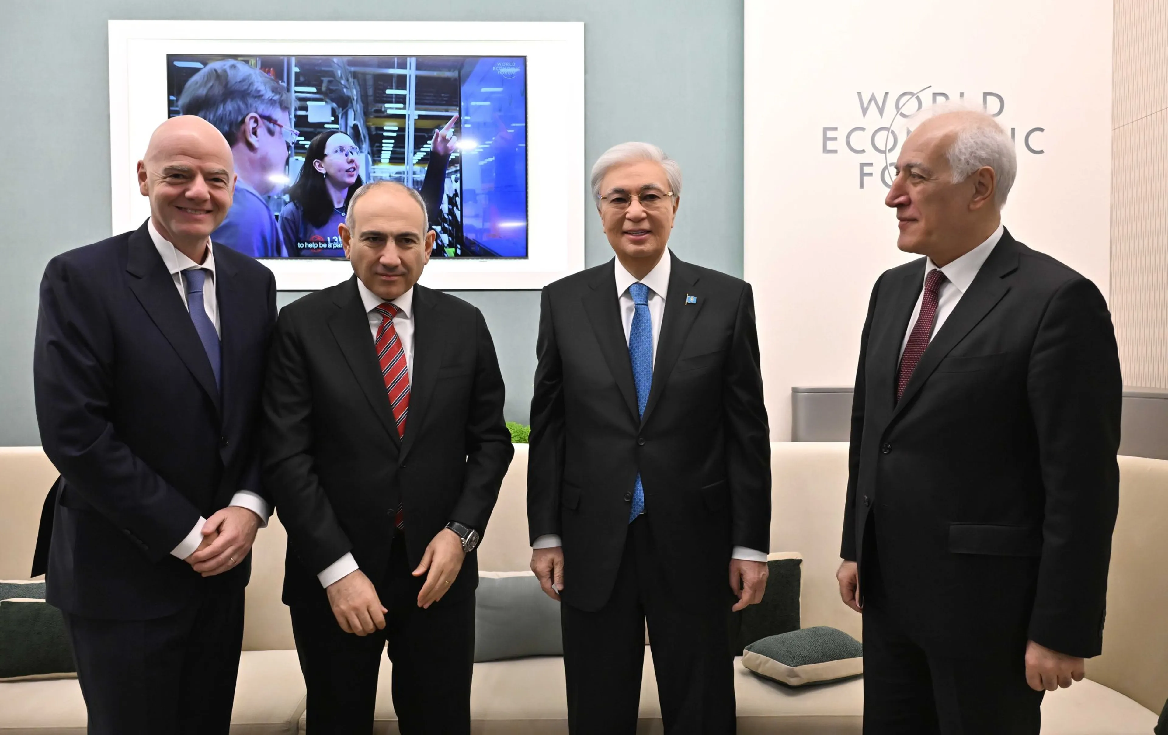 Капитал - С кем президент провел встречи в Давосе