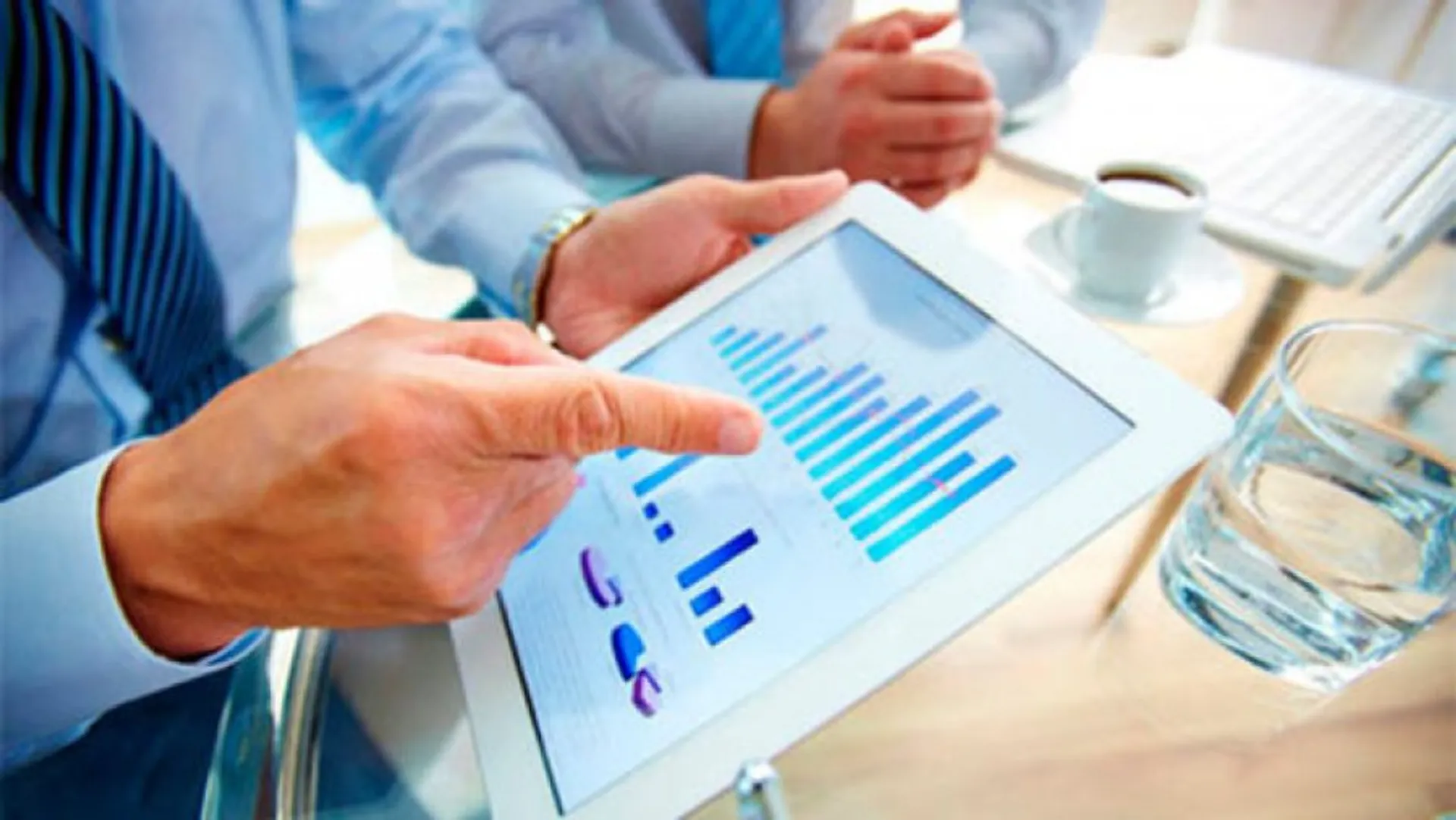 Капитал - Фонд проблемных кредитов наращивает долги для поддержки банков