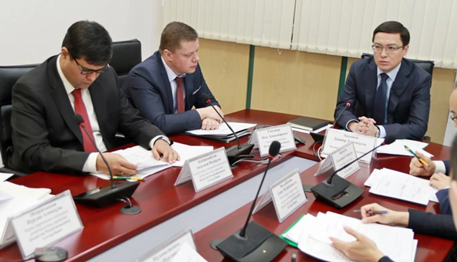 Капитал - За год валютные интервенции составили $2,9 млрд