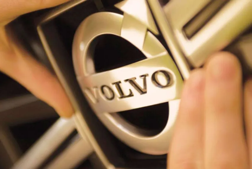 Капитал - Старый Volvo XC90 безопасен