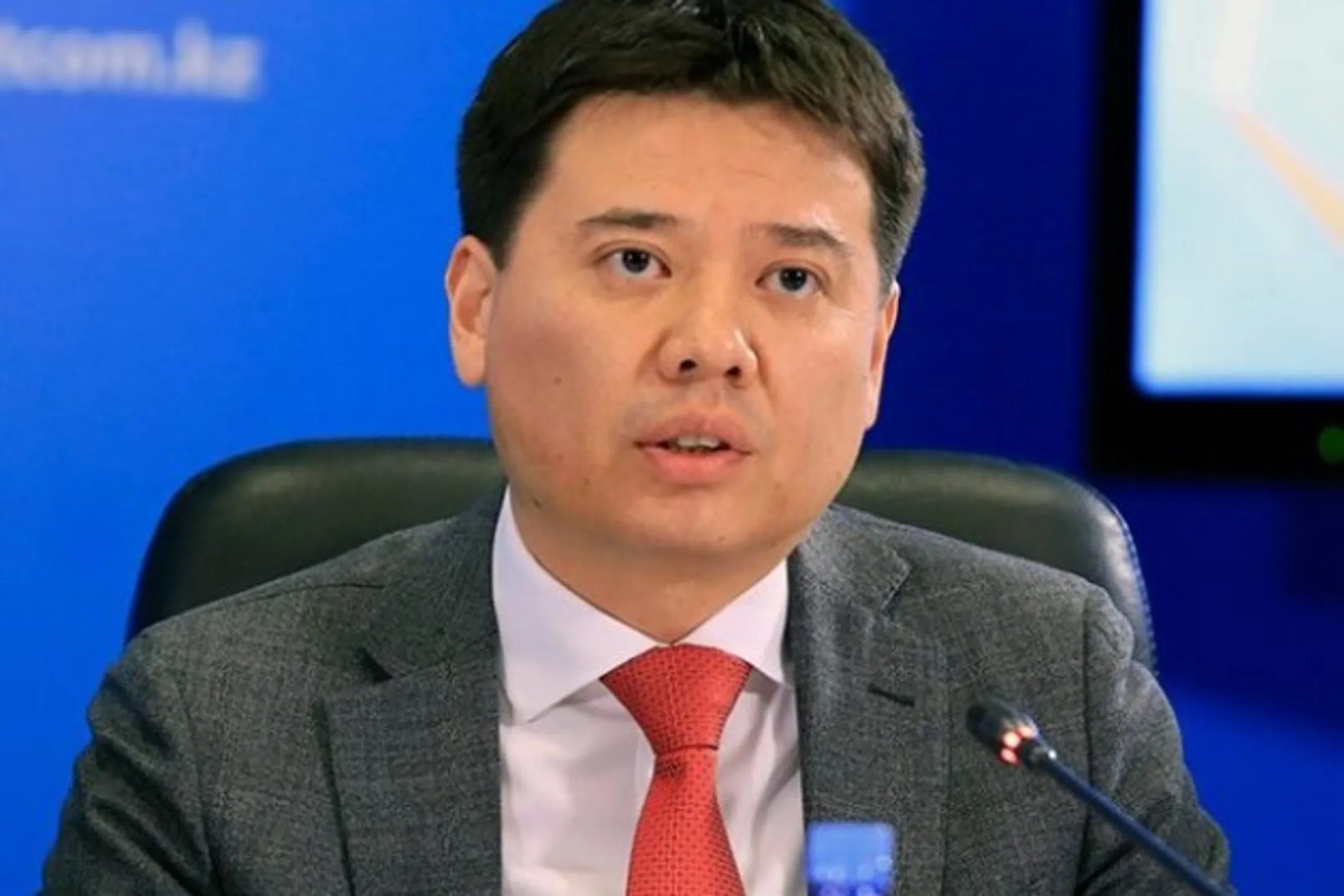 Марат Бекетаев рассказал об изменениях в Конституционные законы - Image Kapital.kz
