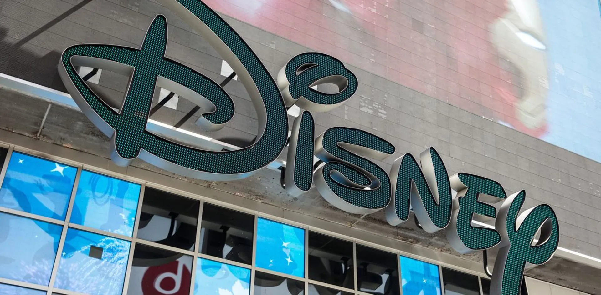 Капитал - Disney получил контроль в одном из крупнейших стриминговых сервисов