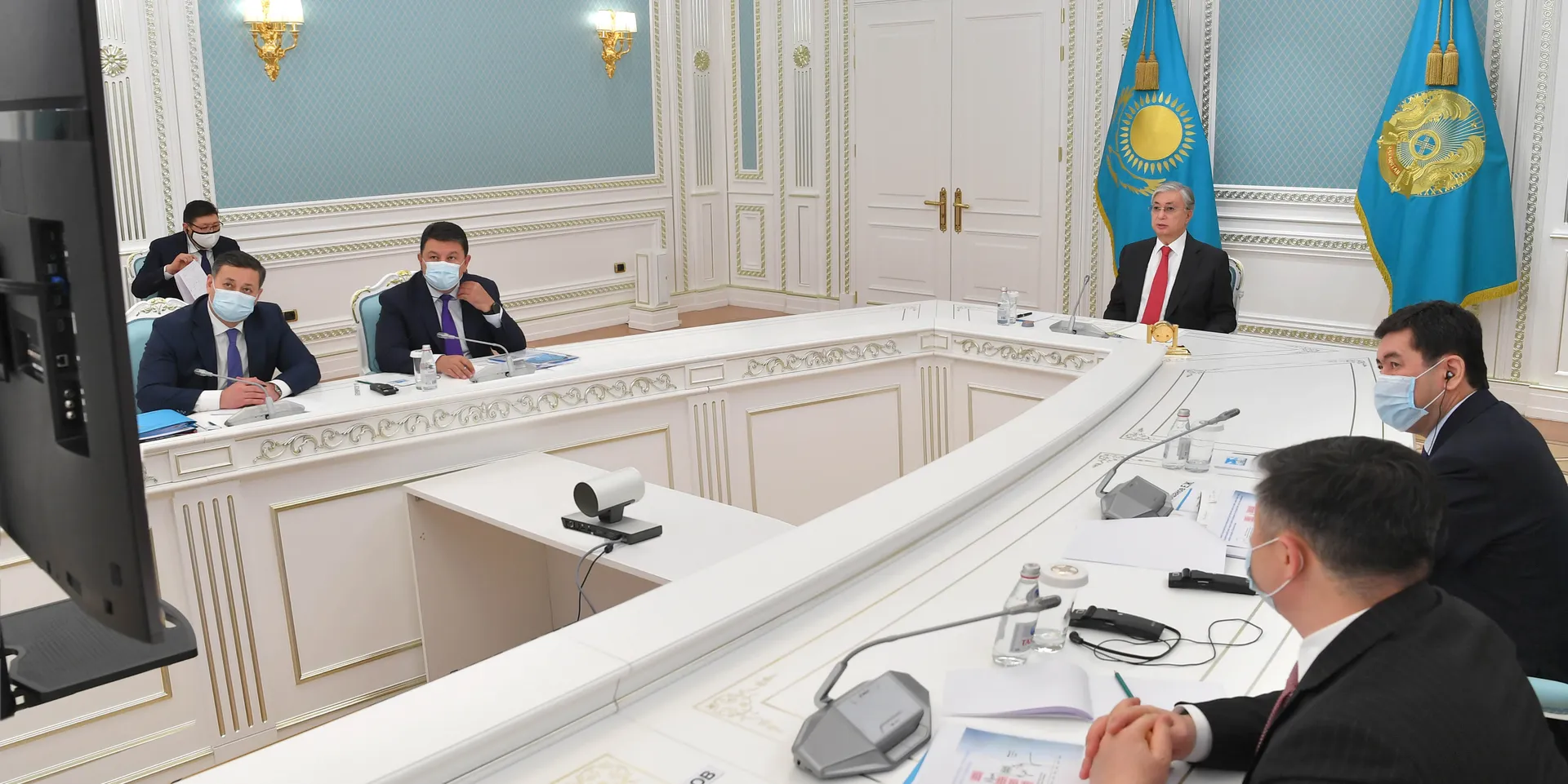 Капитал - Президент поручил вовремя завершить нефтегазовые проекты