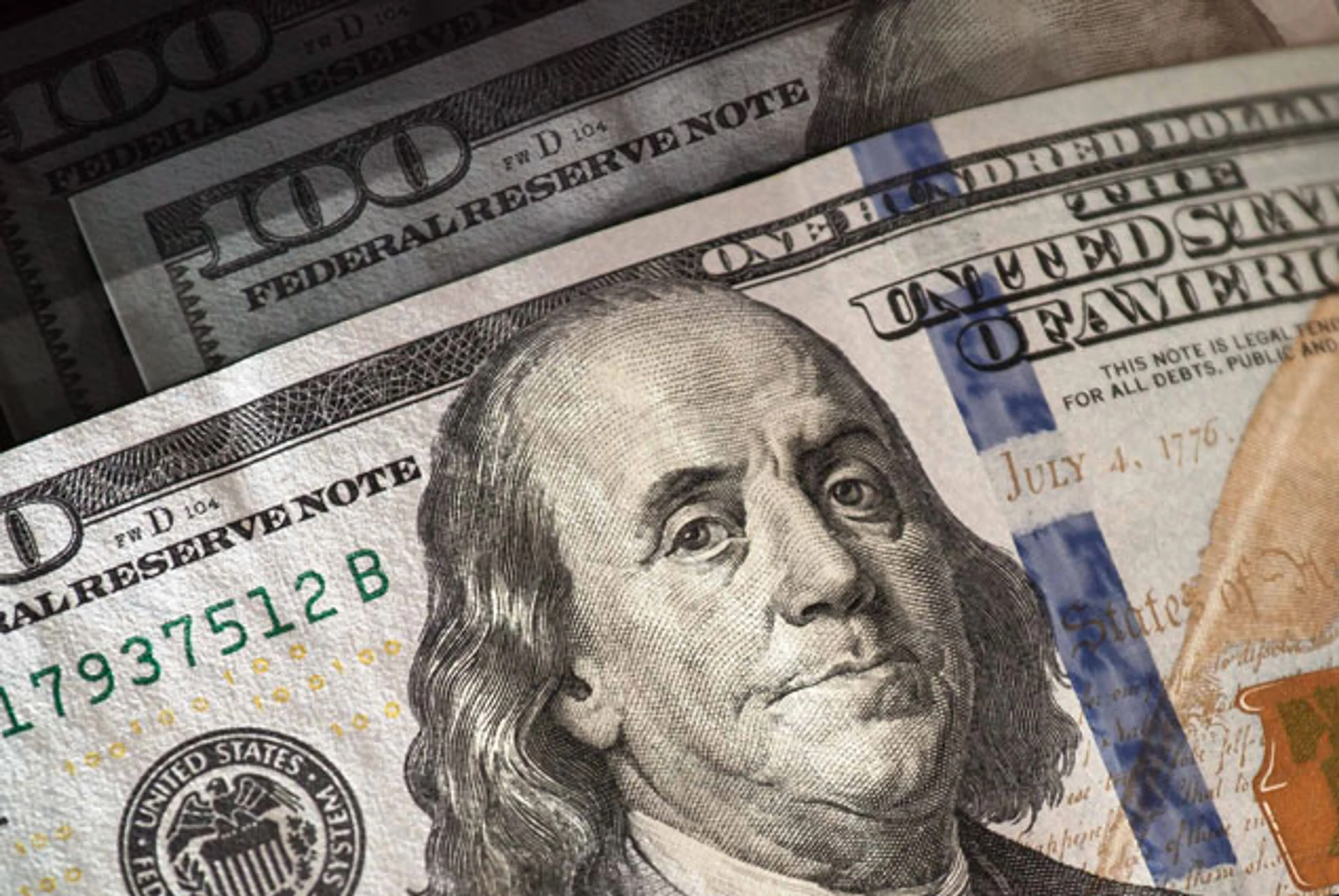 Капитал - Средневзвешенный курс на утренней сессии - 348,20 тенге за $1